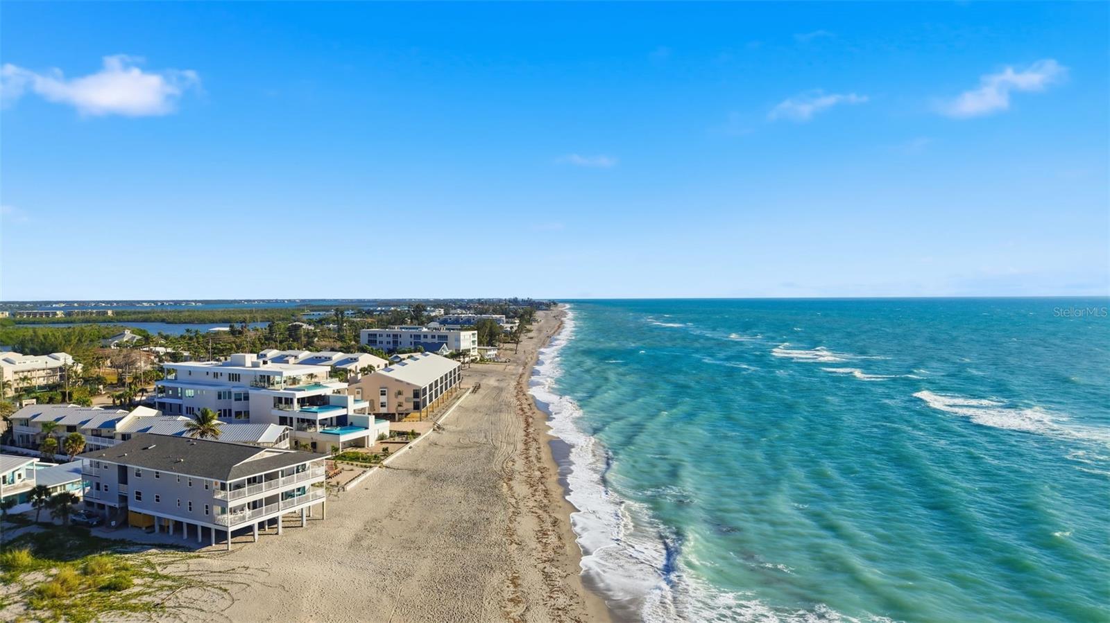 Image 84 of 93 For 2795 Beach Road B