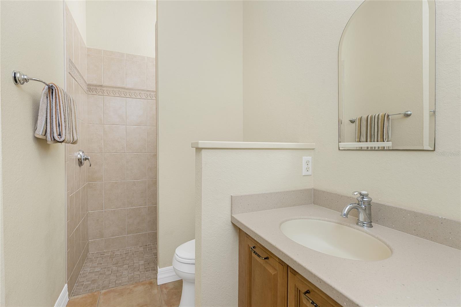 Image 25 of 43 For 12424 Grouse Avenue 15a