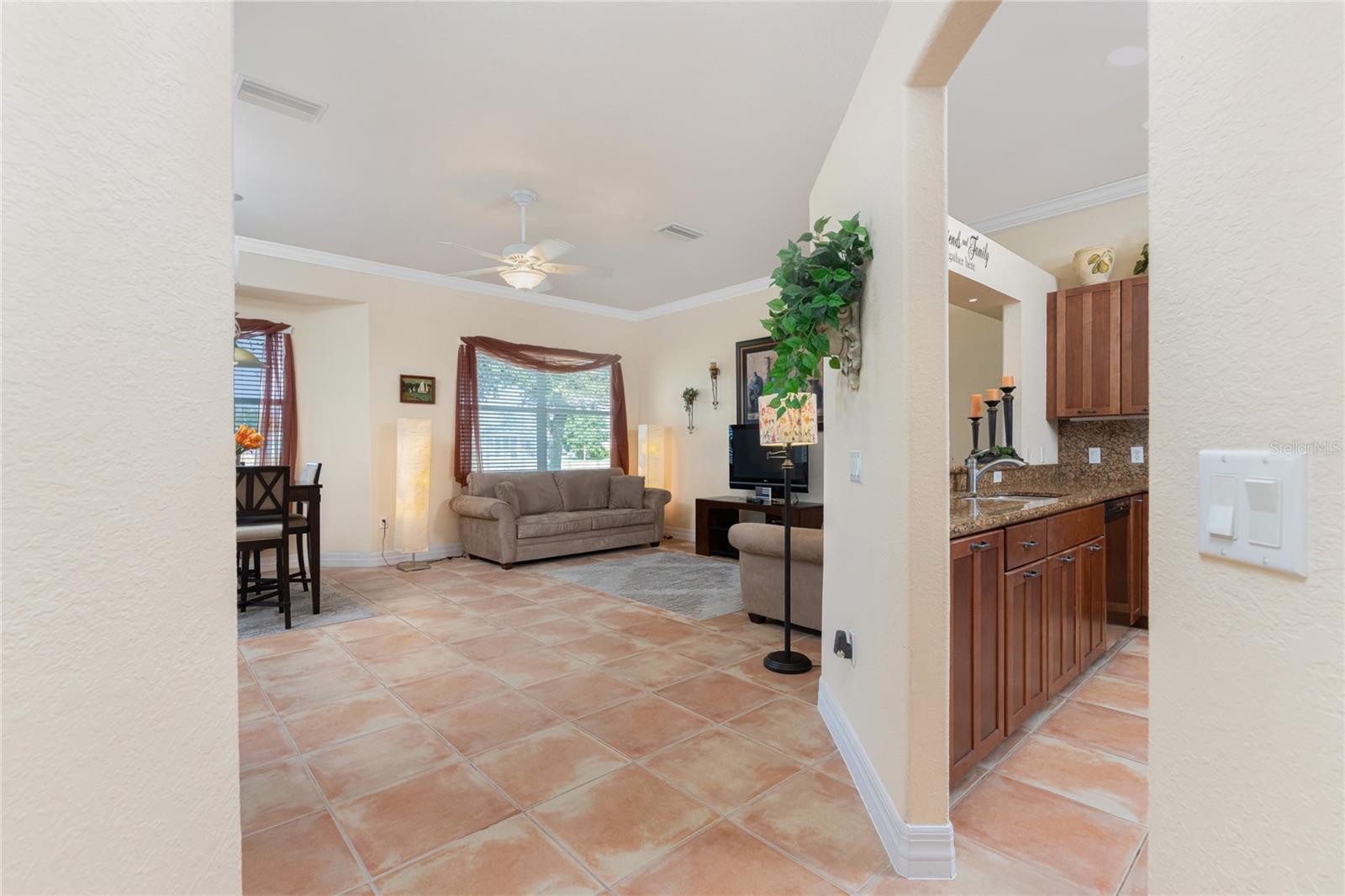 Image 4 of 43 For 12424 Grouse Avenue 15a