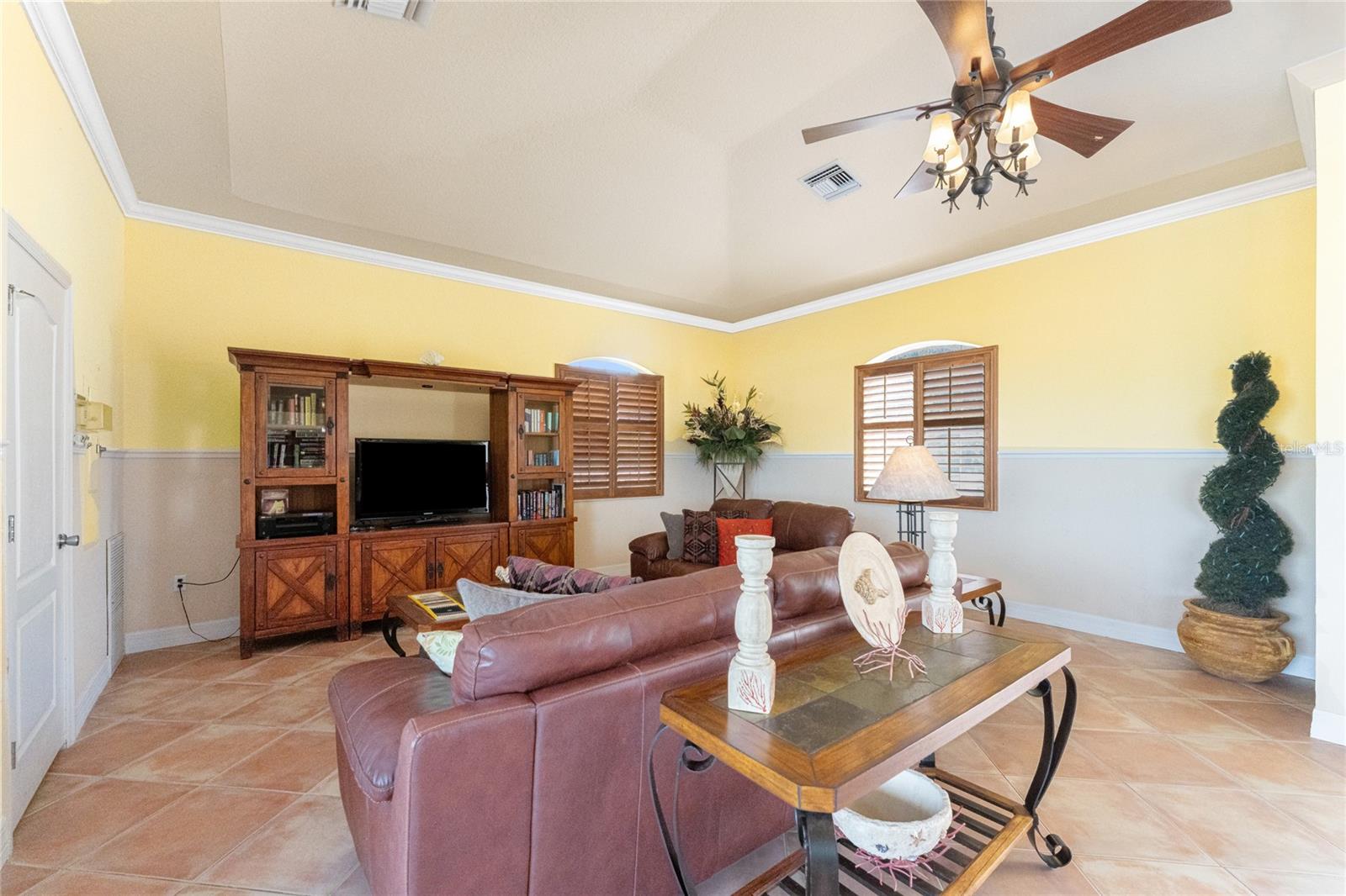 Image 41 of 43 For 12424 Grouse Avenue 15a