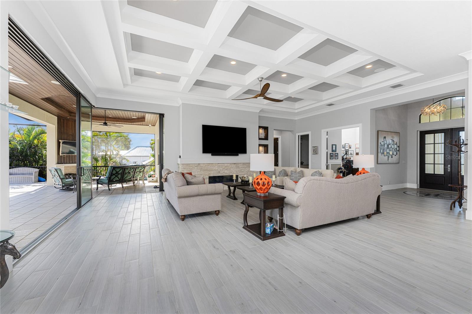 Image 13 of 88 For 265 Severin Rd