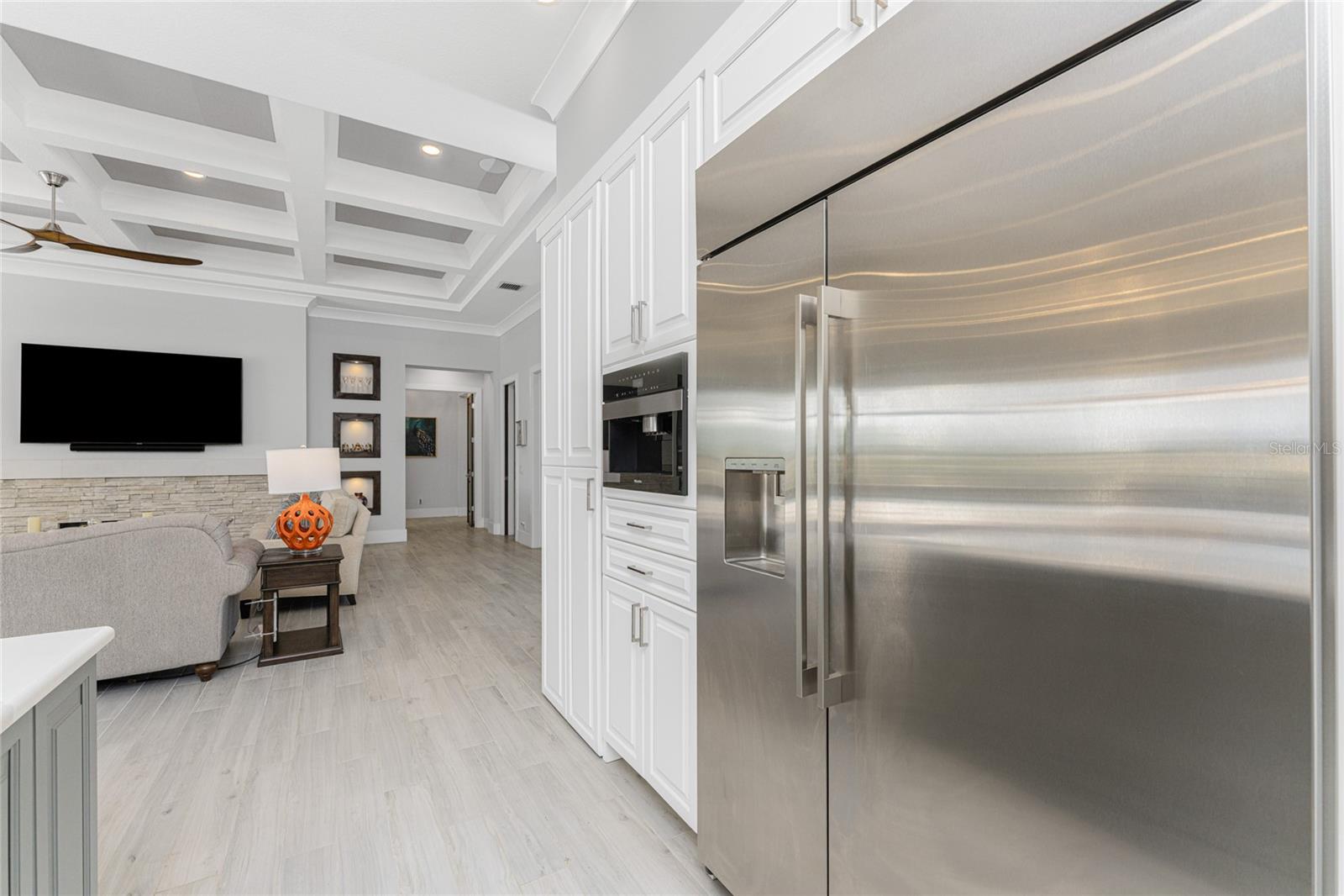 Image 17 of 88 For 265 Severin Rd