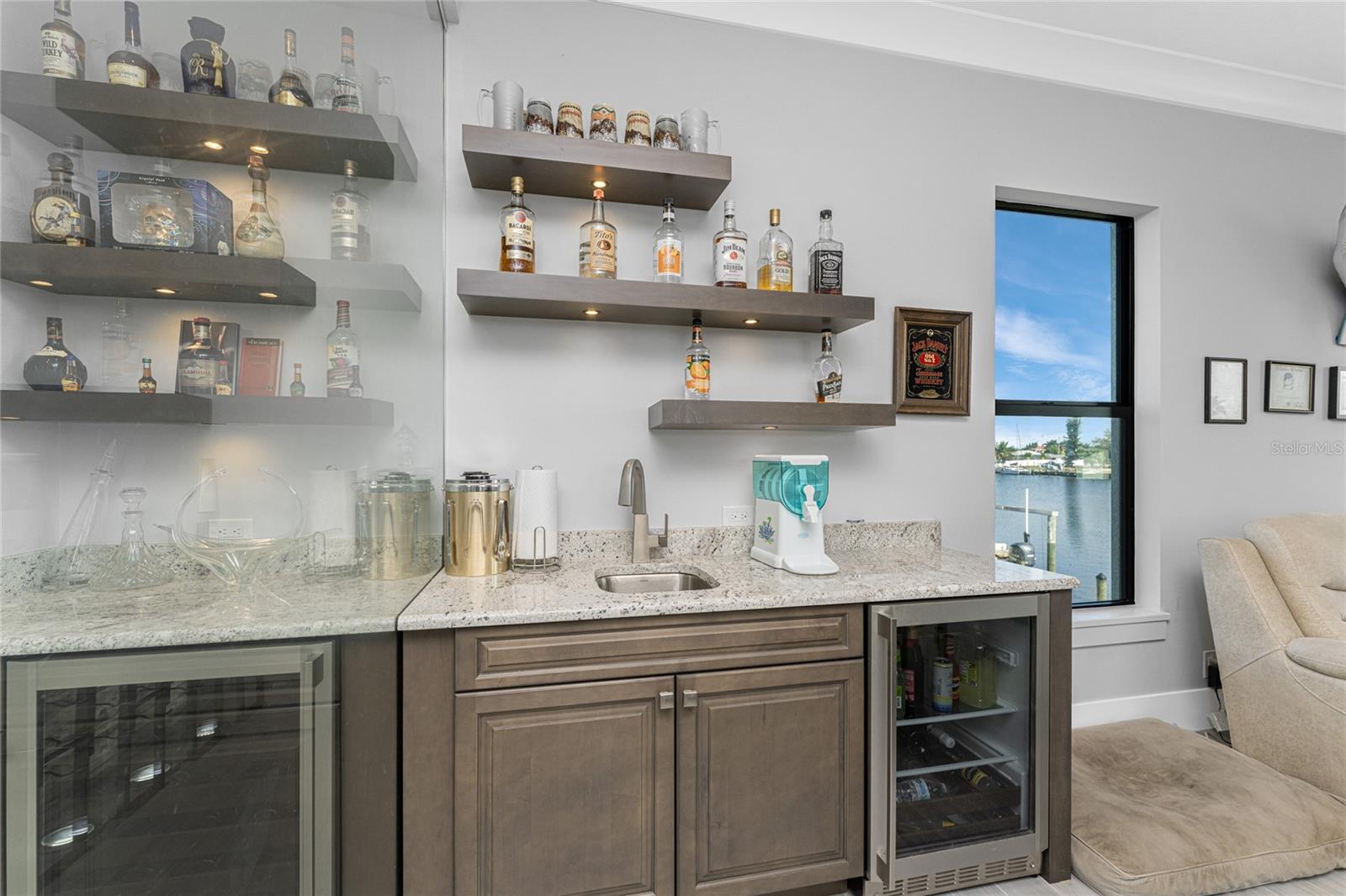 Image 25 of 88 For 265 Severin Rd