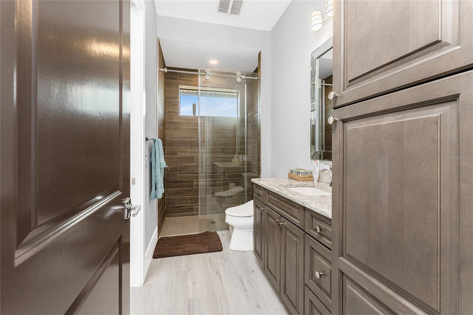 Image 30 of 88 For 265 Severin Rd