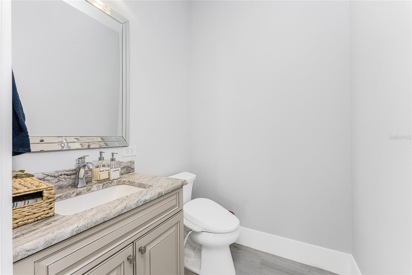 Image 33 of 88 For 265 Severin Rd