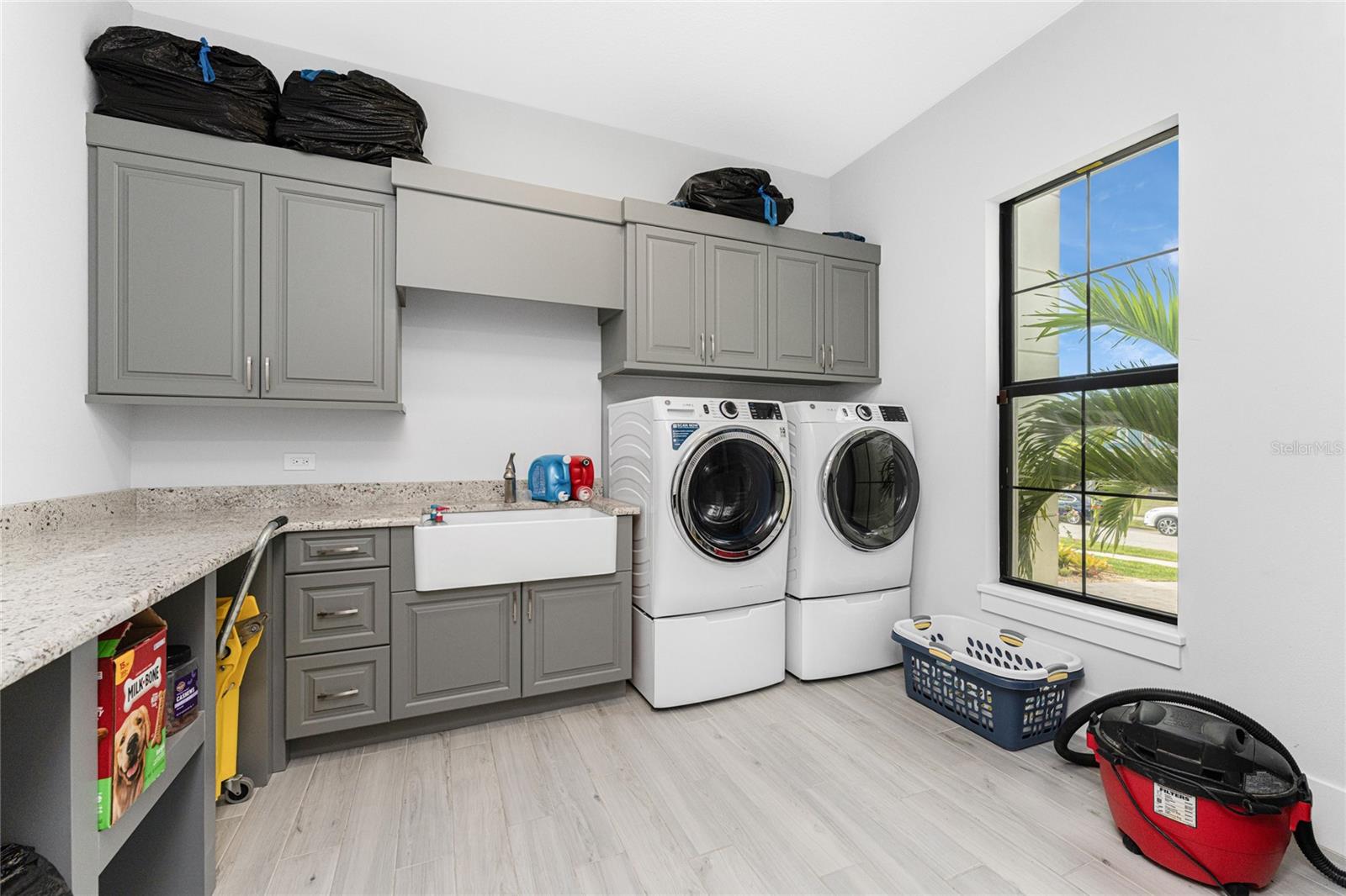 Image 54 of 88 For 265 Severin Rd