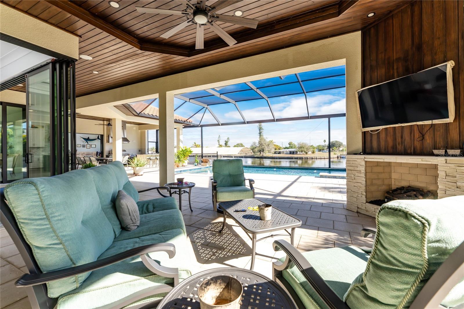 Image 69 of 88 For 265 Severin Rd