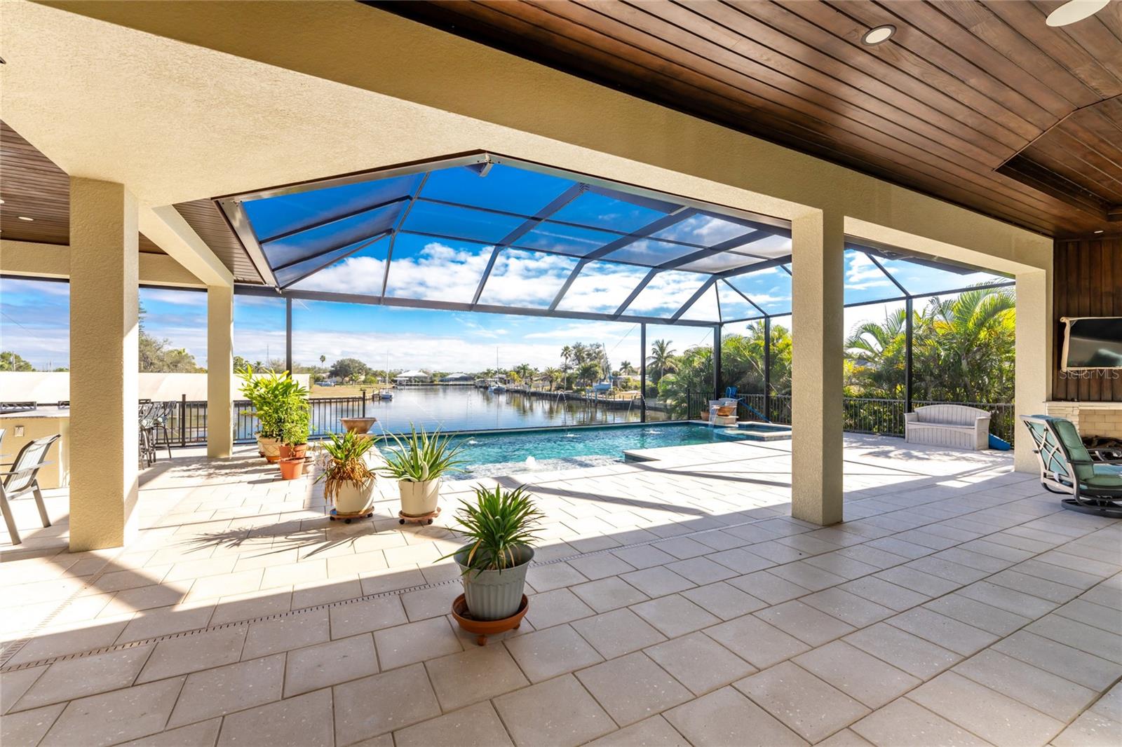 Image 71 of 88 For 265 Severin Rd