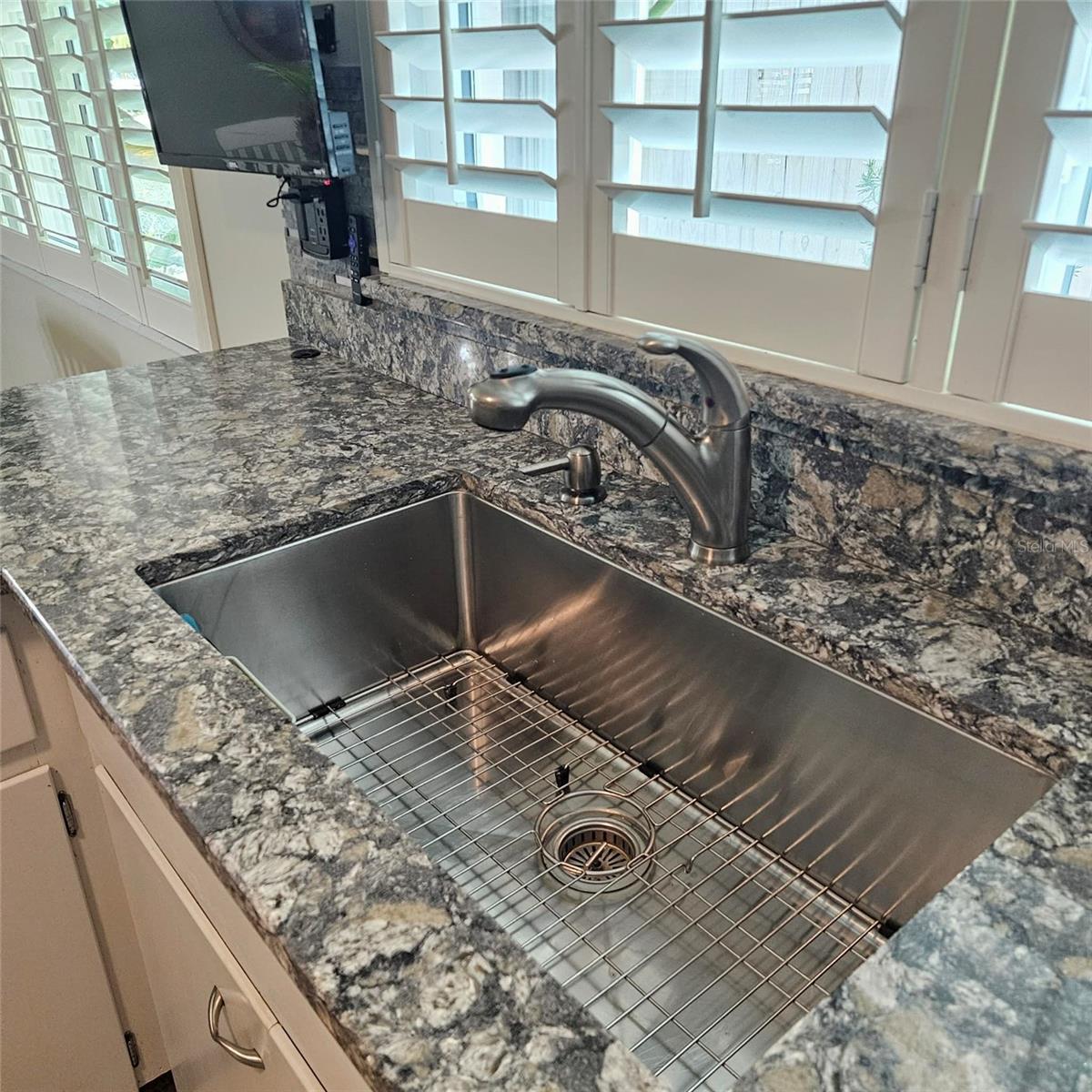 Image 15 of 52 For 27511 Cleveland Avenue