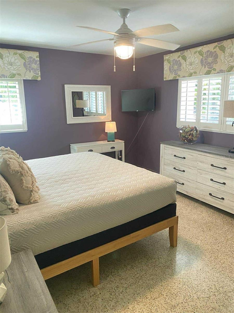 Image 23 of 52 For 27511 Cleveland Avenue