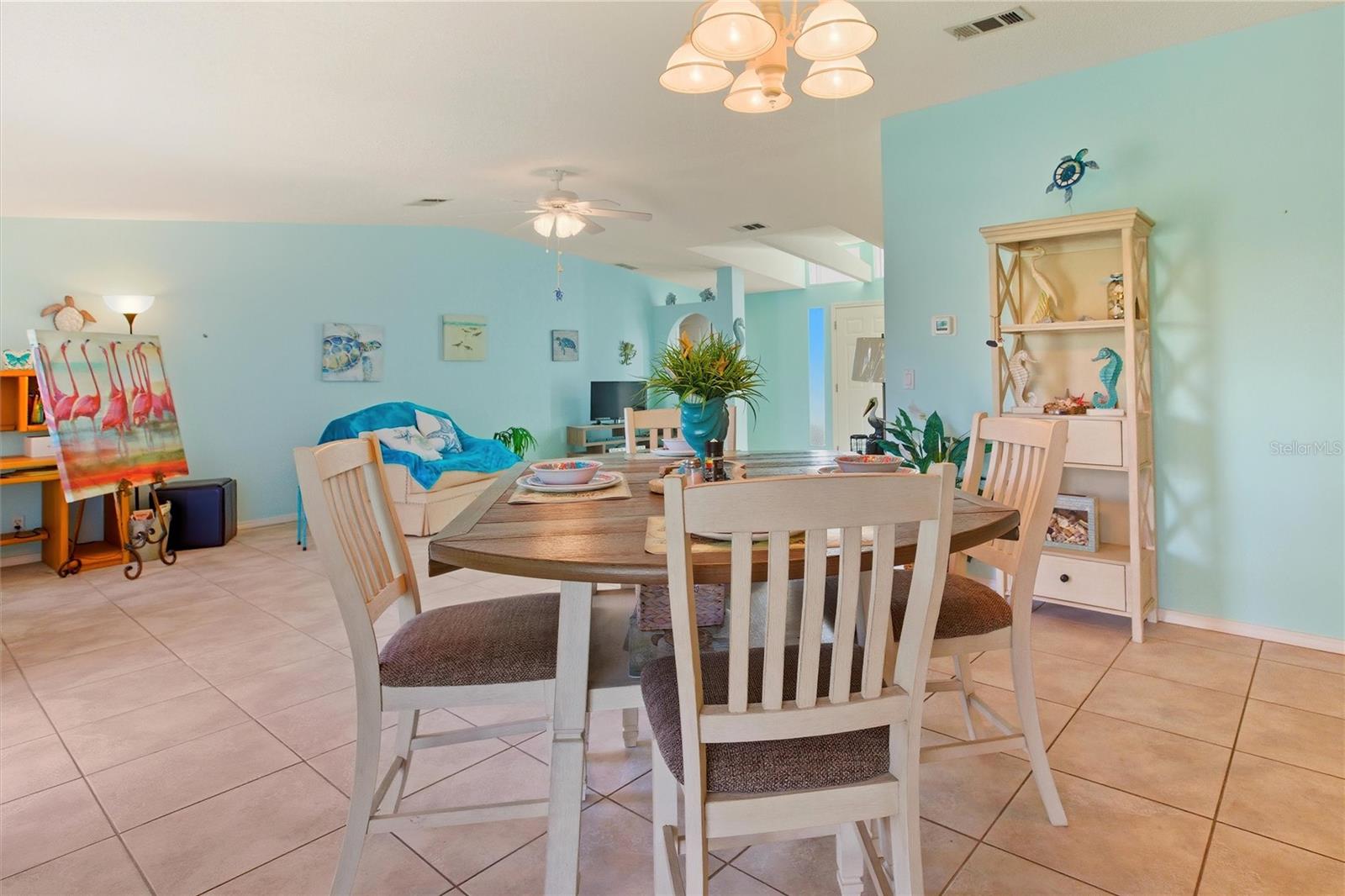 Image 19 of 52 For 4190 Pelican Pointe Drive