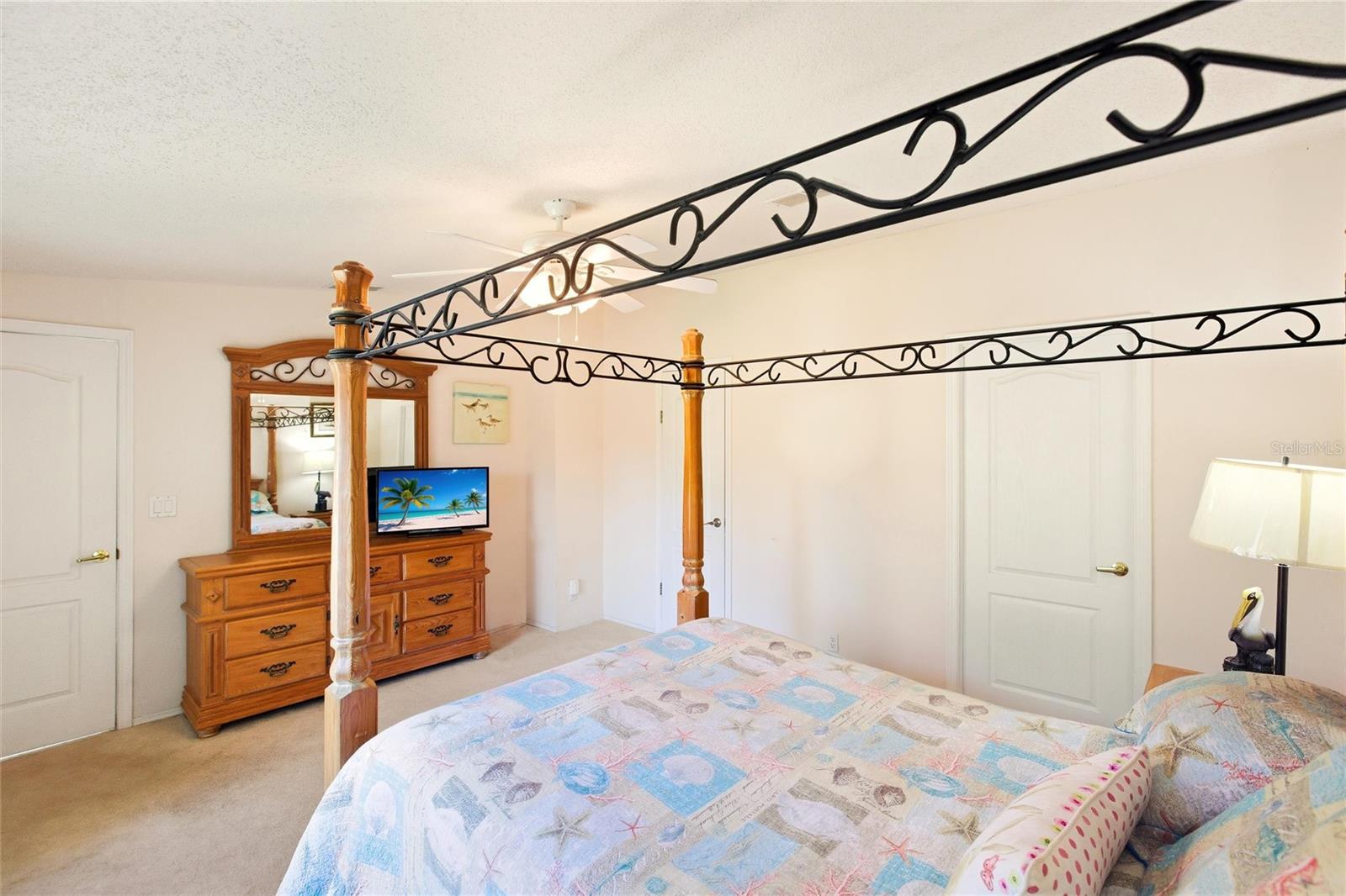 Image 26 of 52 For 4190 Pelican Pointe Drive