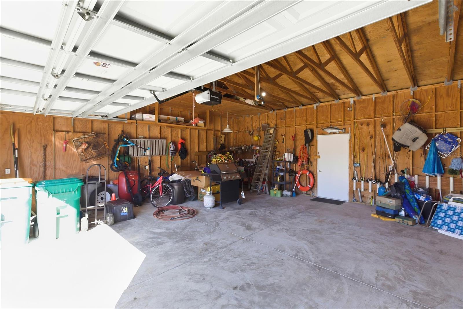 Image 41 of 52 For 4190 Pelican Pointe Drive