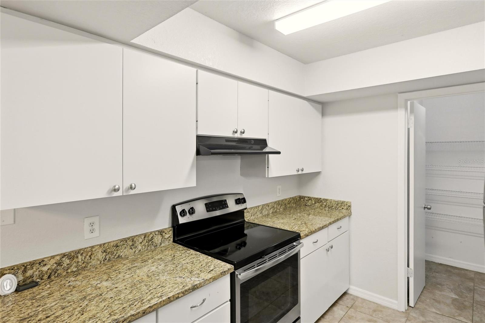 Image 11 of 42 For 7993 Rockwell Avenue