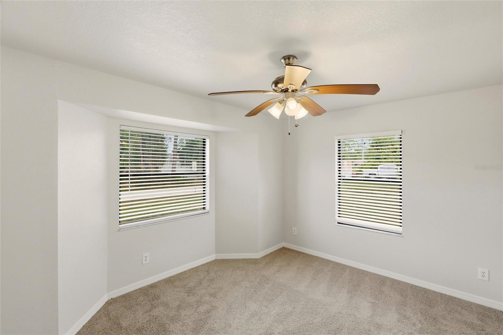 Image 31 of 42 For 7993 Rockwell Avenue