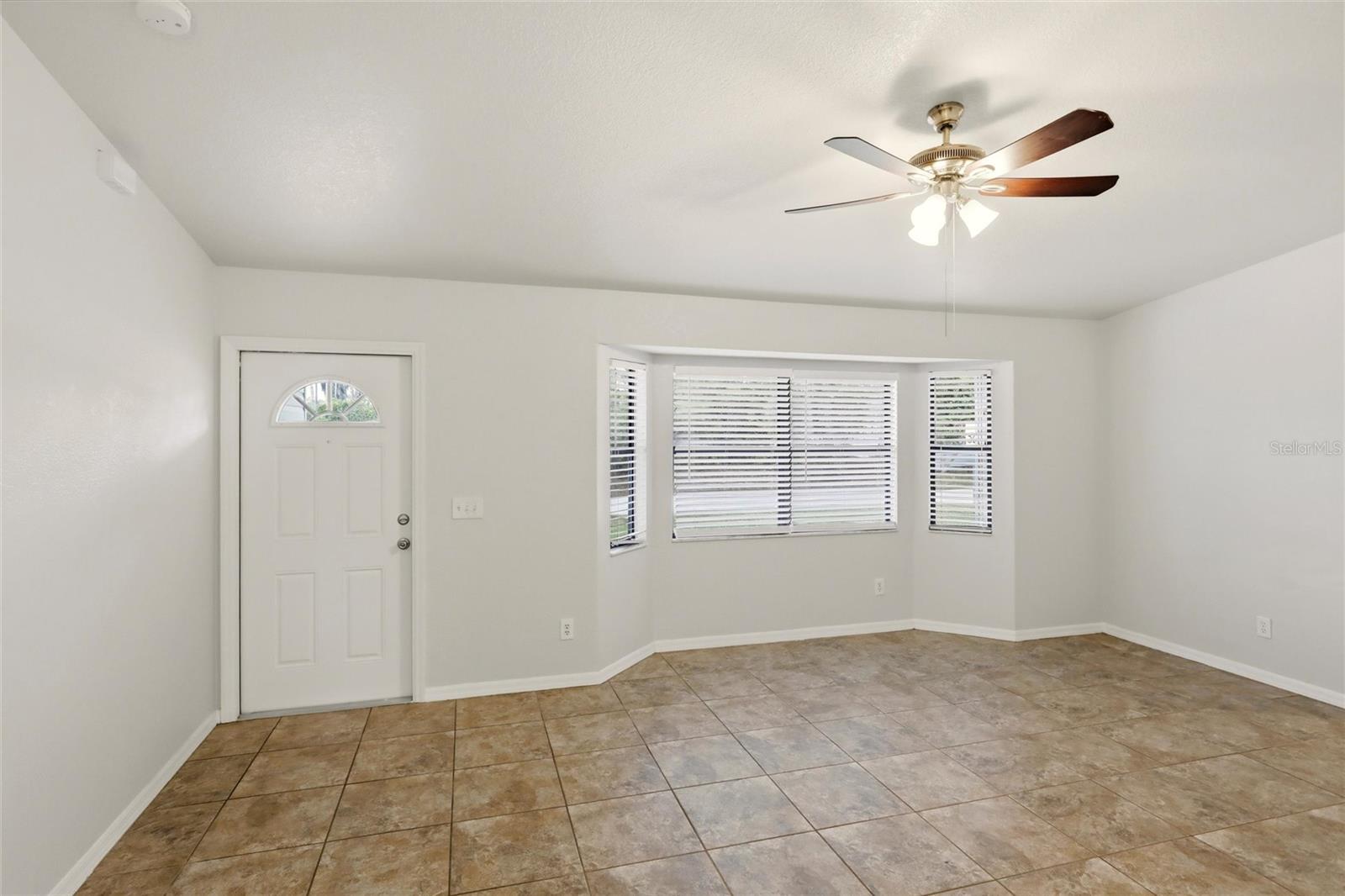 Image 4 of 42 For 7993 Rockwell Avenue