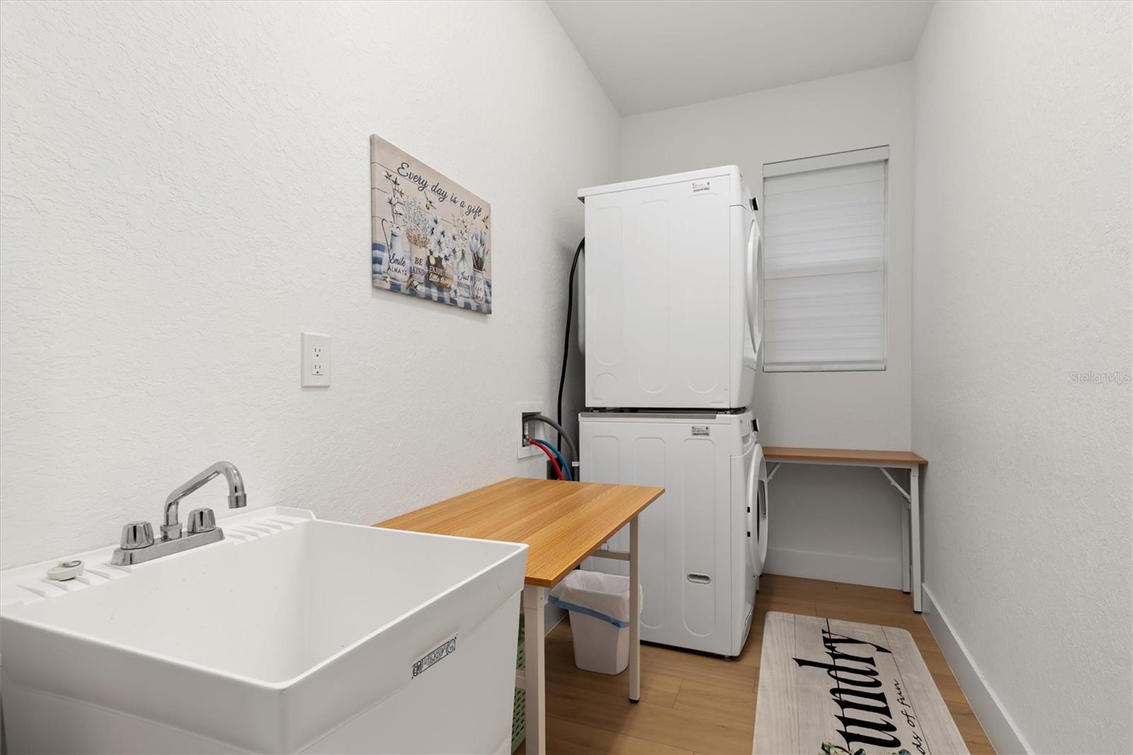 Image 17 of 27 For 4586 Maurbach Terrace