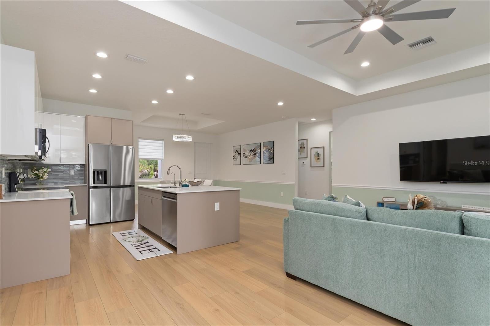 Image 6 of 27 For 4586 Maurbach Terrace