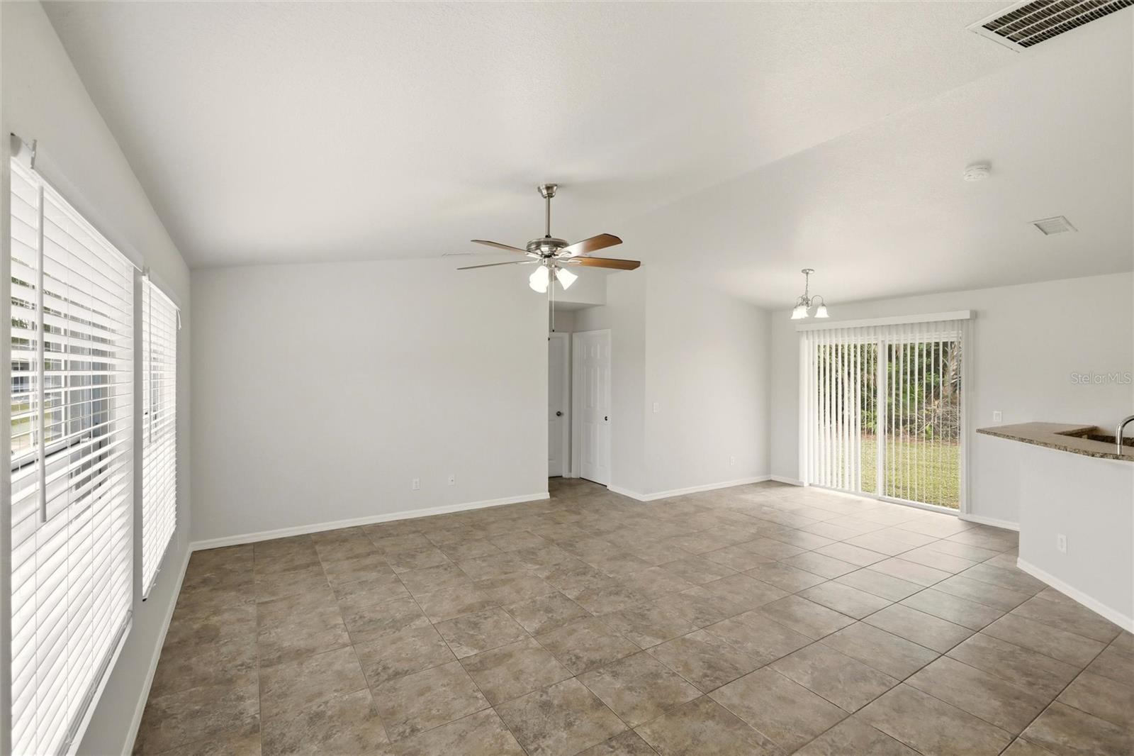 Image 6 of 28 For 3207 Worthington Avenue