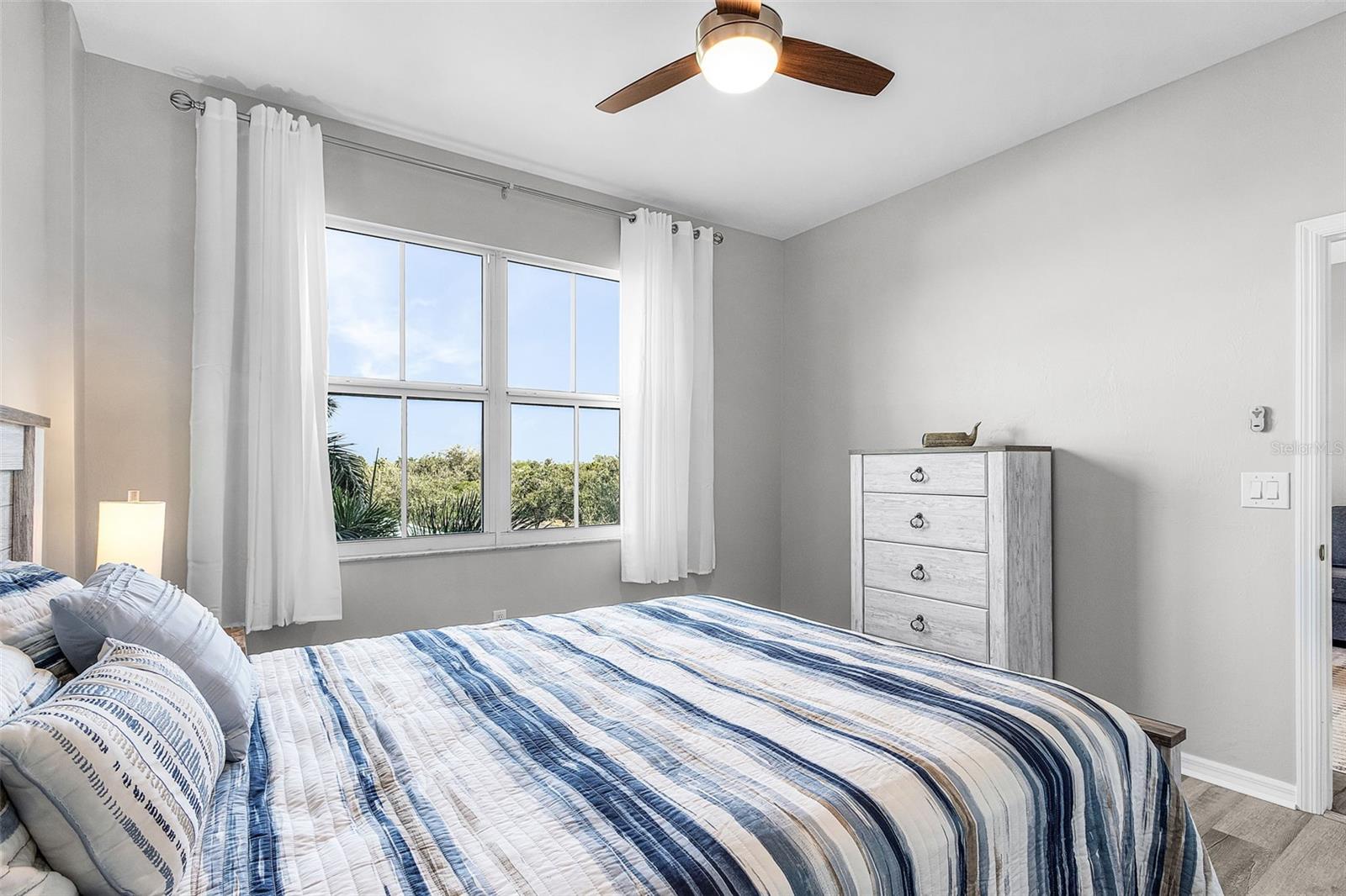 Image 15 of 45 For 2060 Matecumbe Key Road 2307