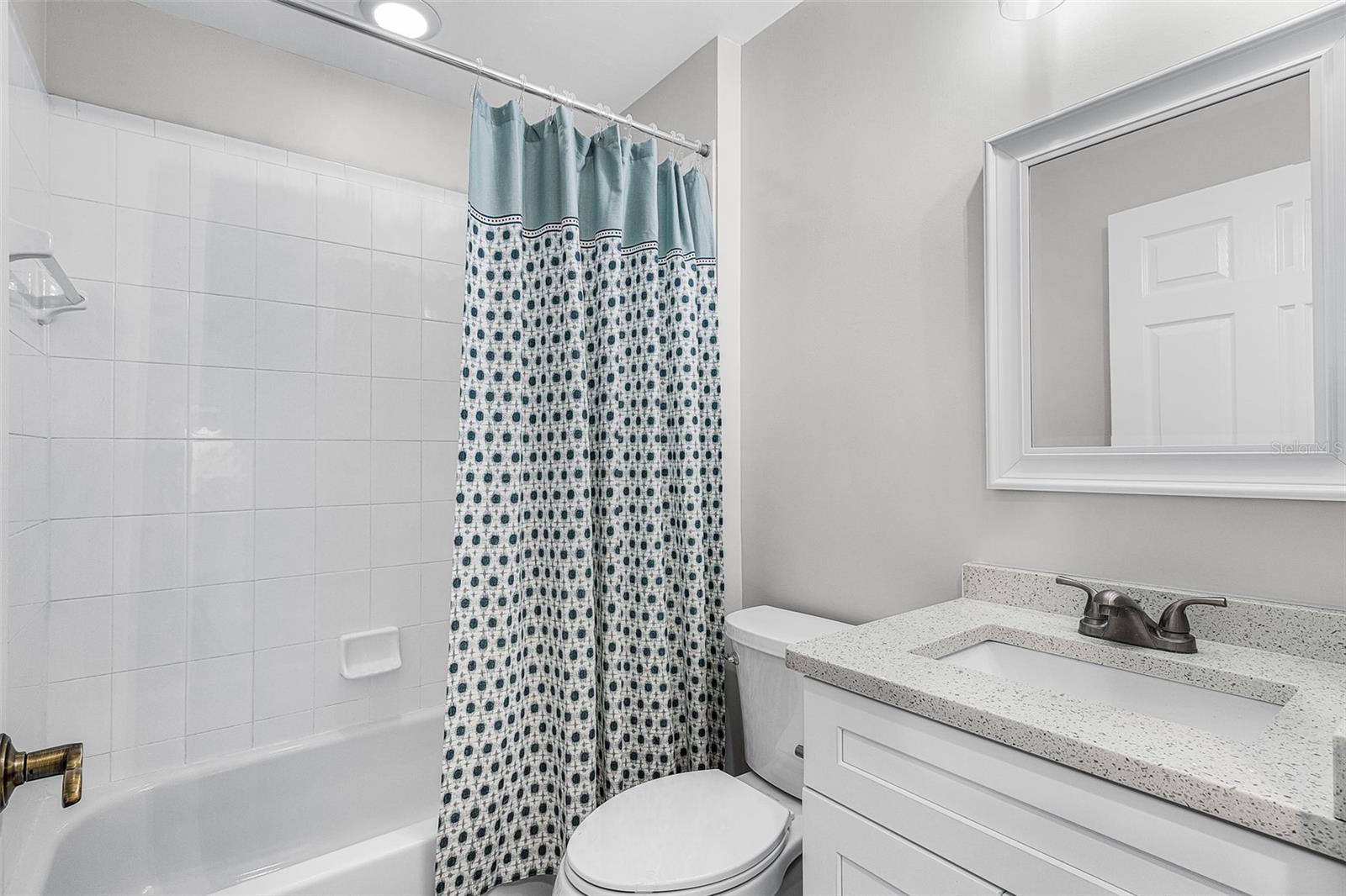 Image 19 of 45 For 2060 Matecumbe Key Road 2307