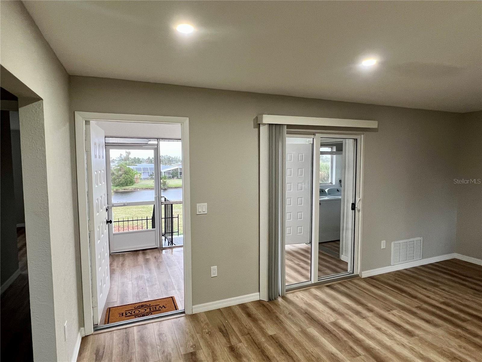 Image 5 of 35 For 146 Boundary Boulevard B202