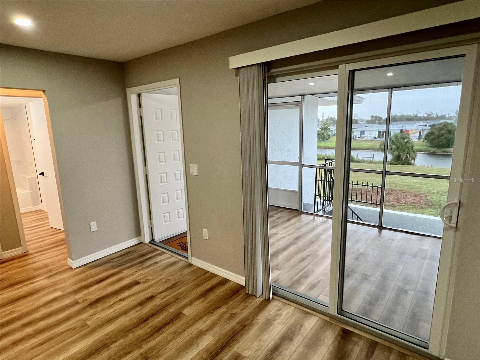 Image 6 of 35 For 146 Boundary Boulevard B202