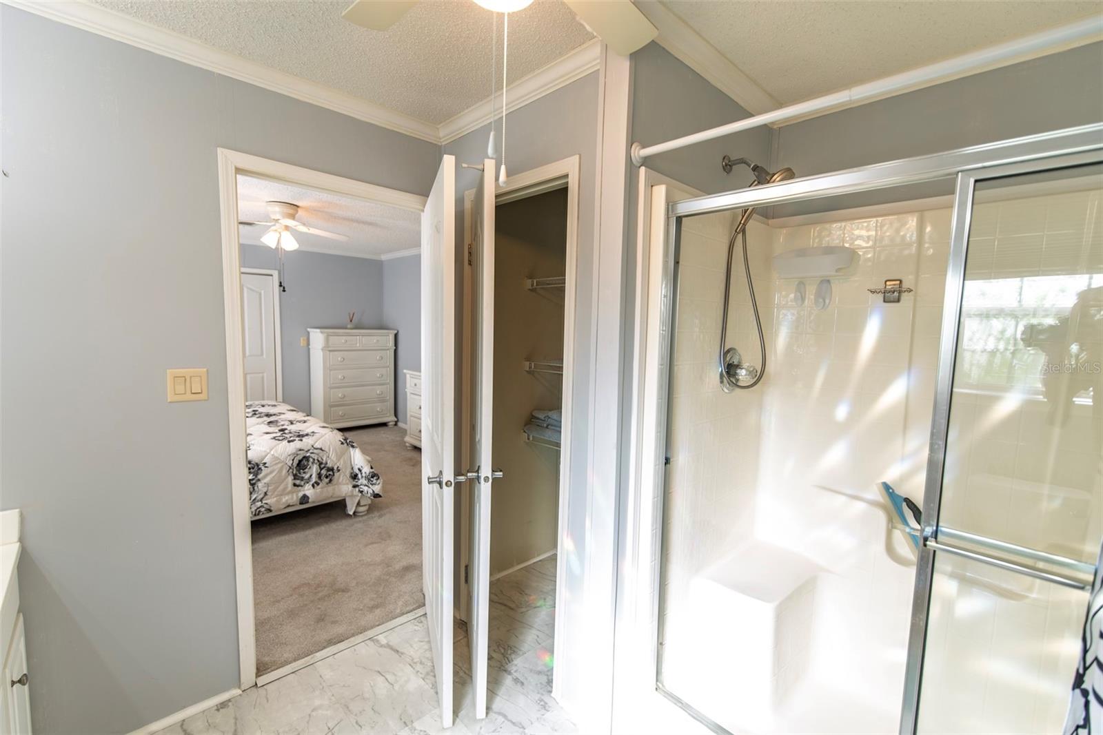 Image 9 of 23 For 8 Hague Road