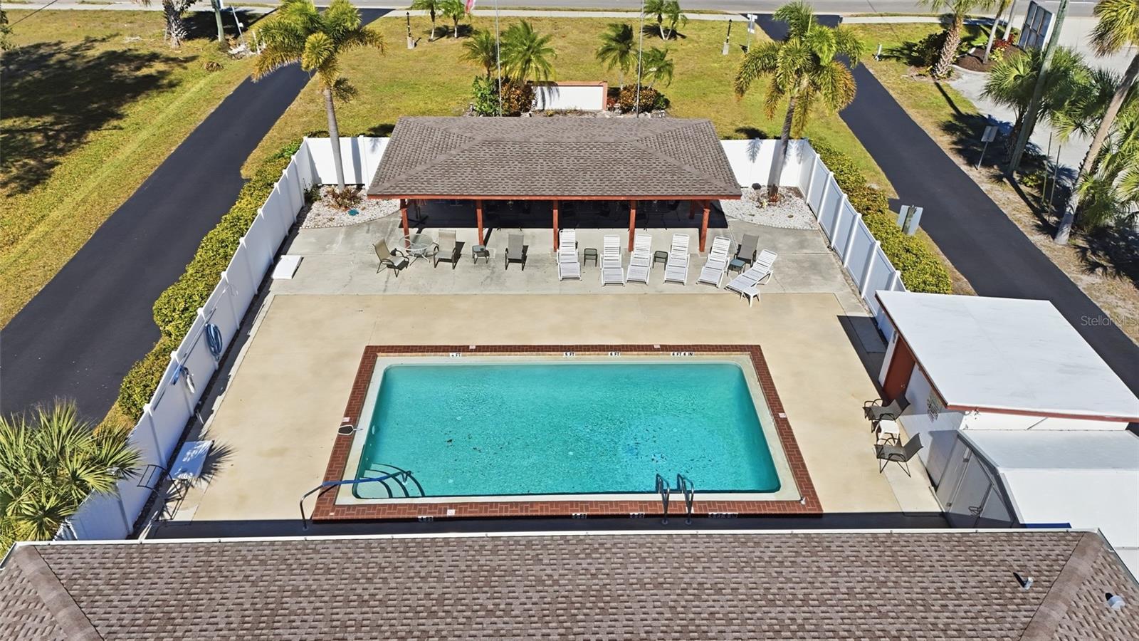 Image 24 of 27 For 25163 Marion Avenue 13