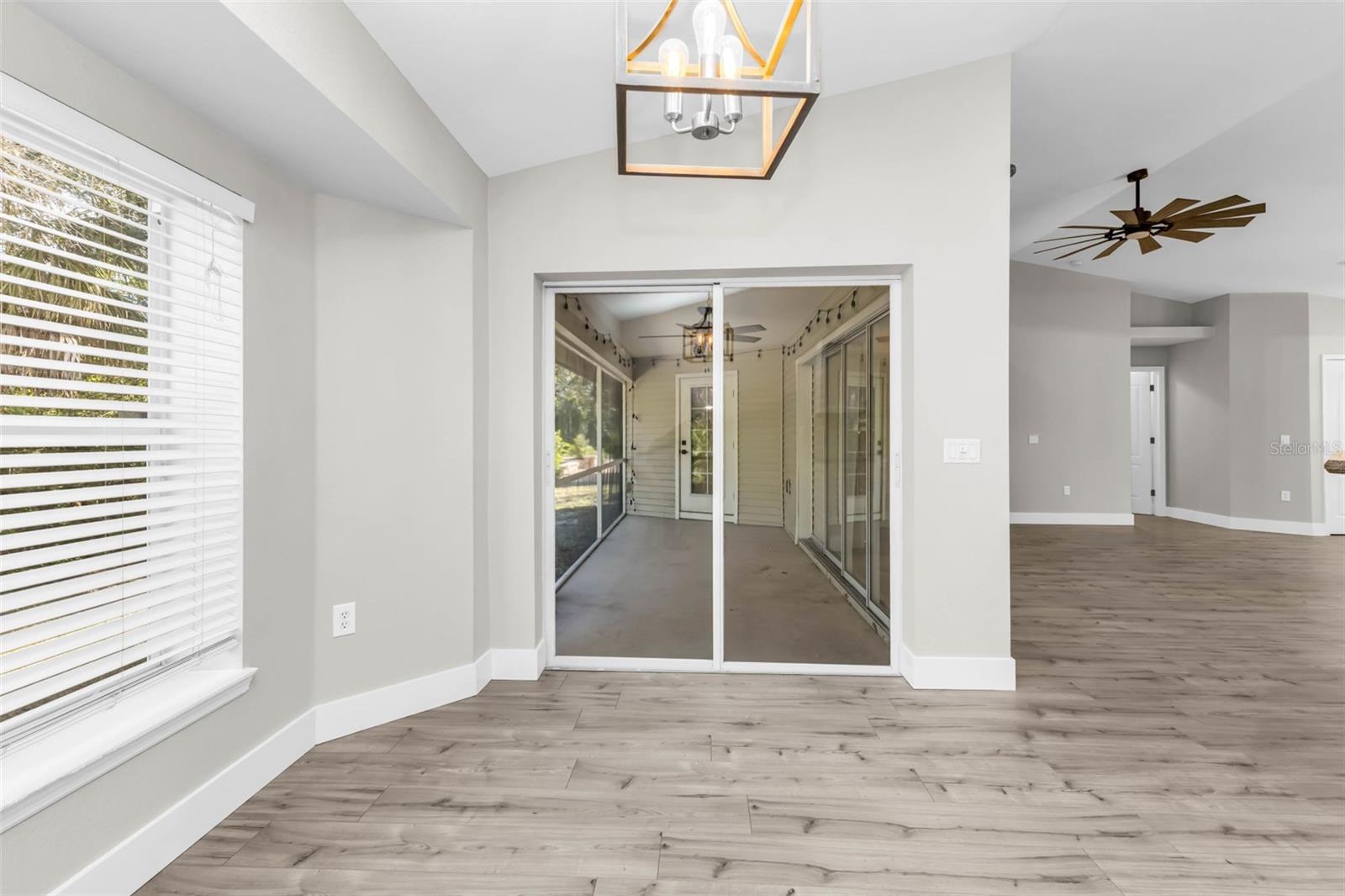 Image 12 of 43 For 11422 Second Avenue