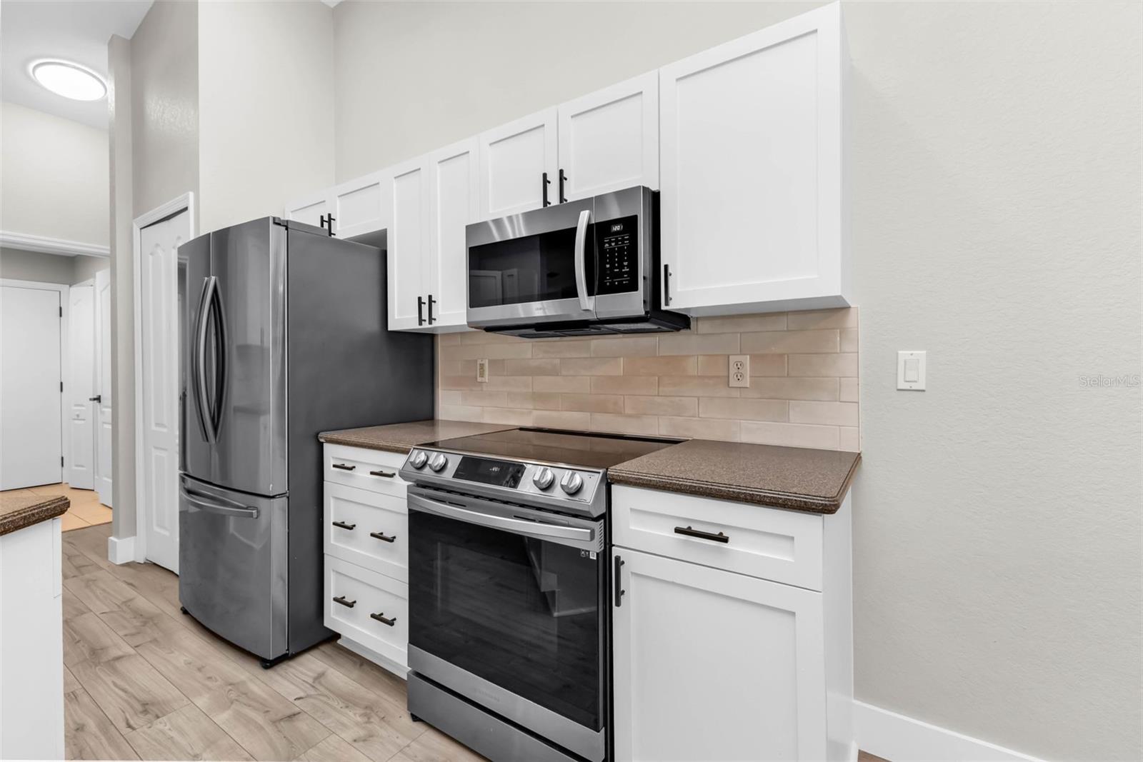 Image 14 of 43 For 11422 Second Avenue