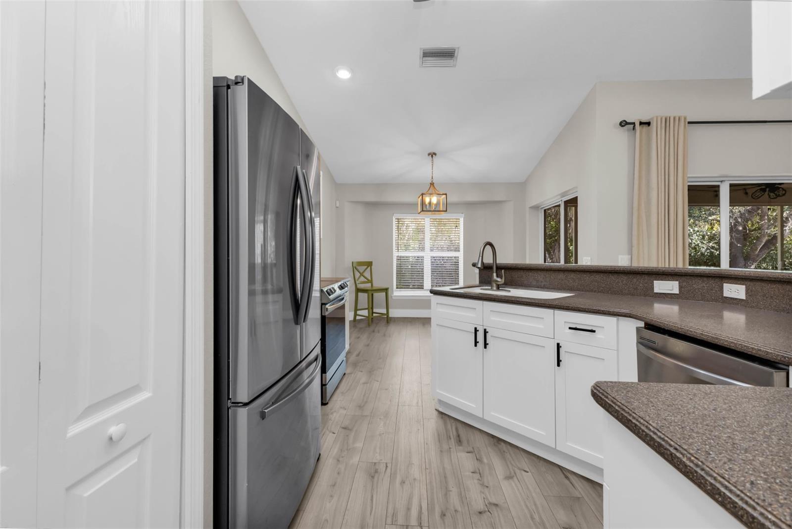 Image 17 of 43 For 11422 Second Avenue