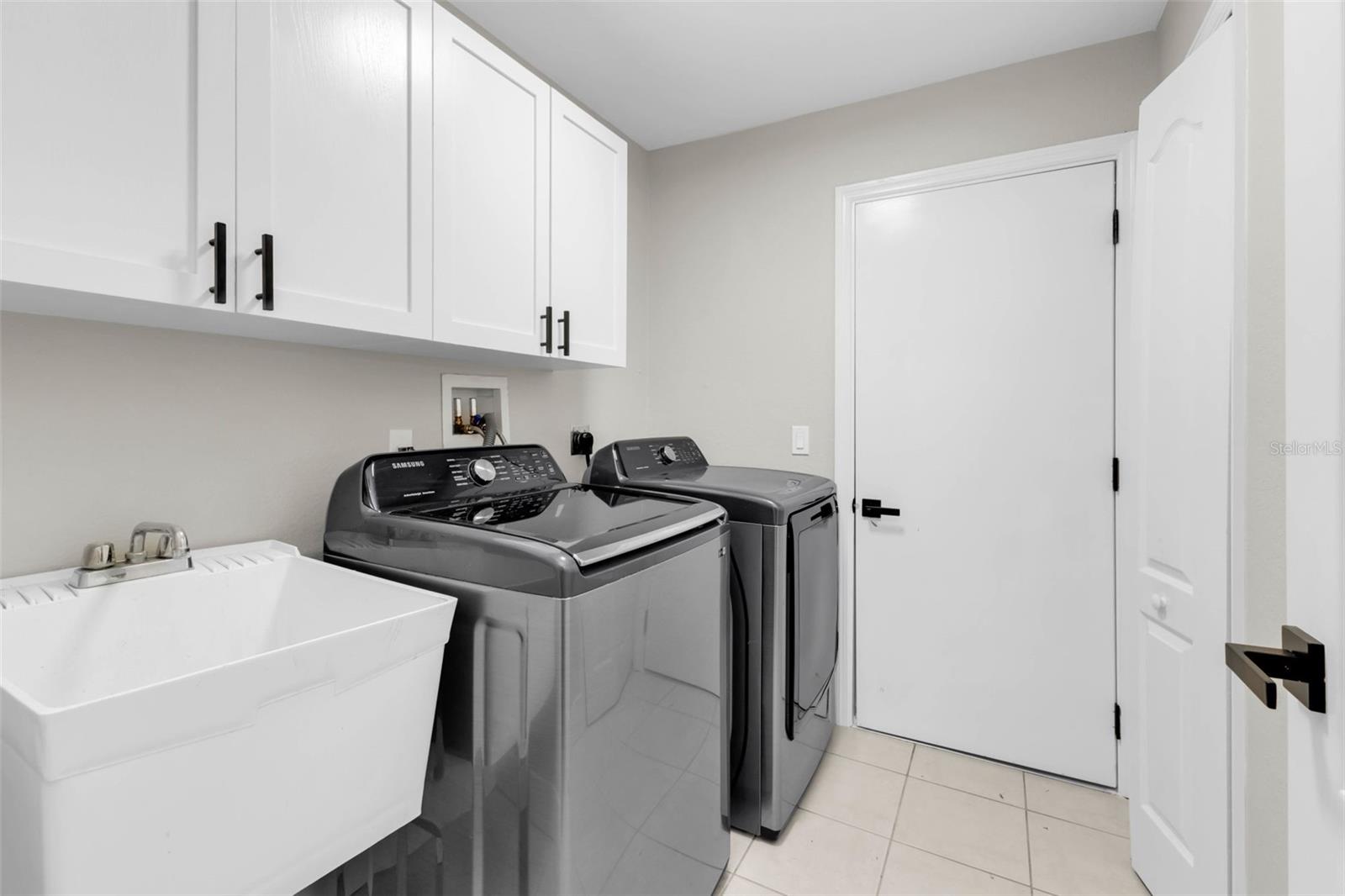 Image 18 of 43 For 11422 Second Avenue