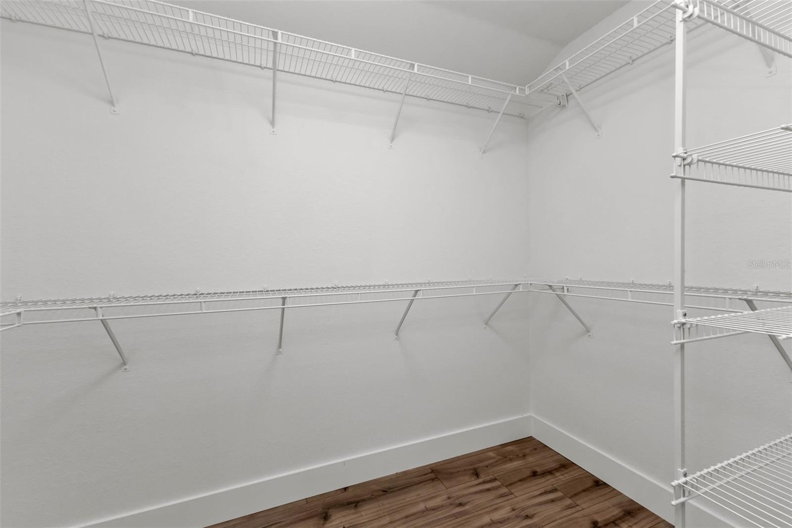 Image 30 of 43 For 11422 Second Avenue