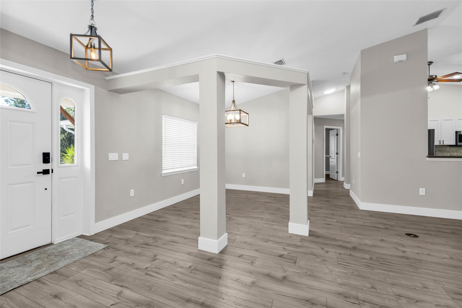 Image 4 of 43 For 11422 Second Avenue