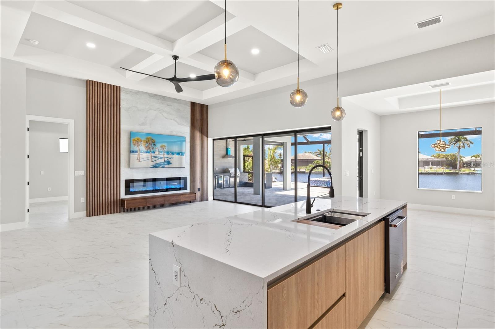 Image 17 of 50 For 3123 29th Avenue