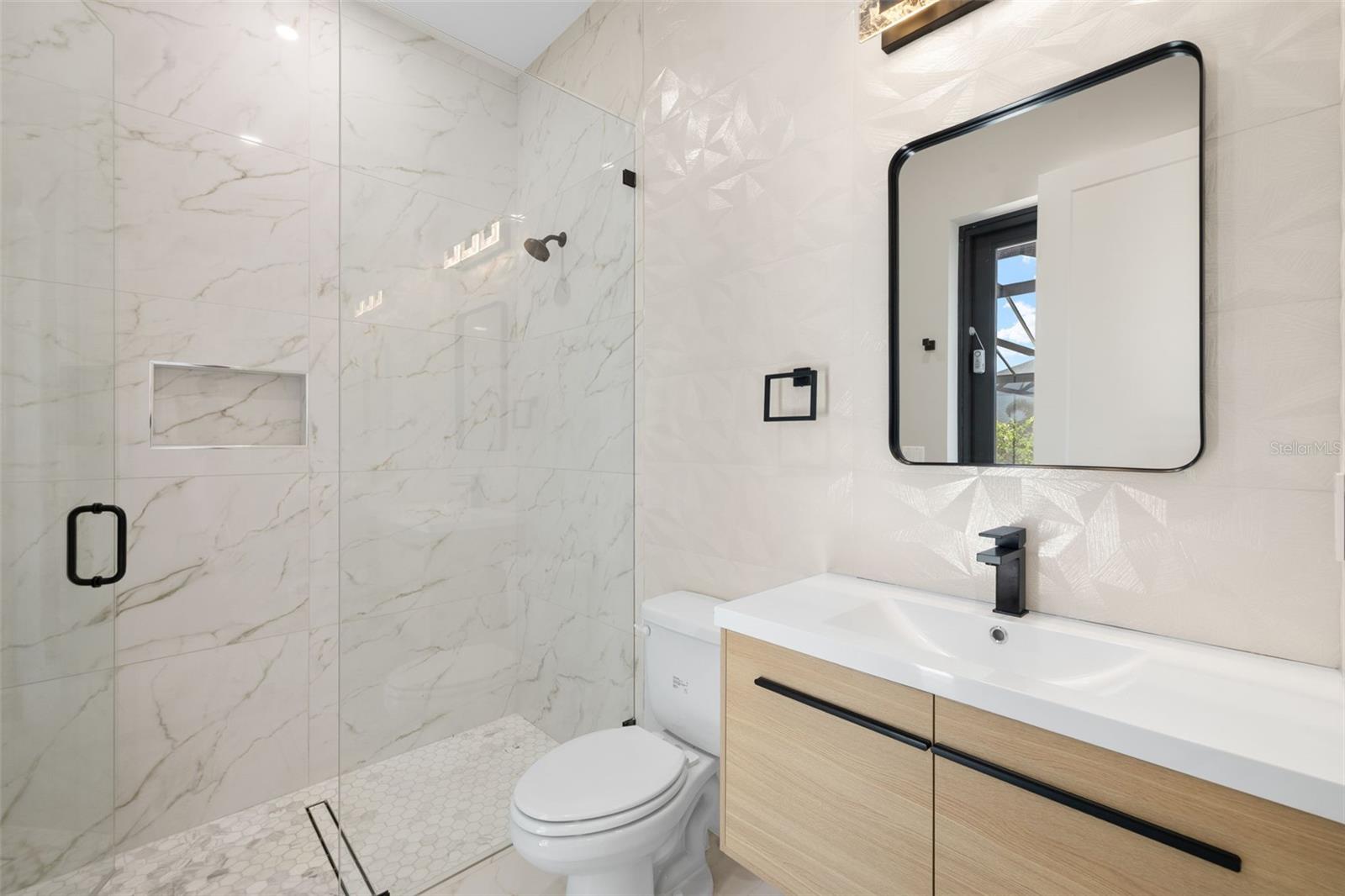 Image 31 of 50 For 3123 29th Avenue