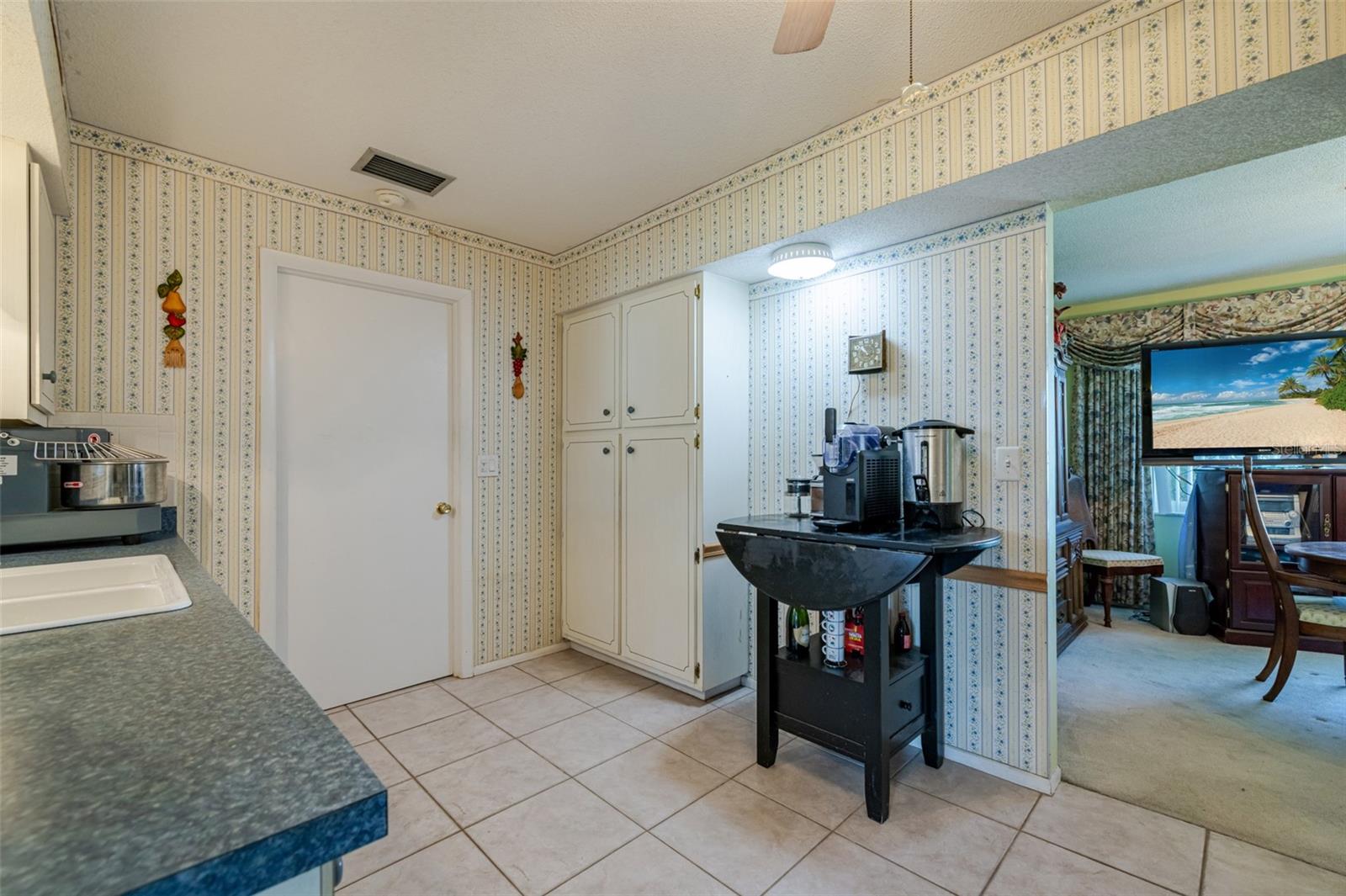 Image 11 of 24 For 199 Carlisle Avenue Nw