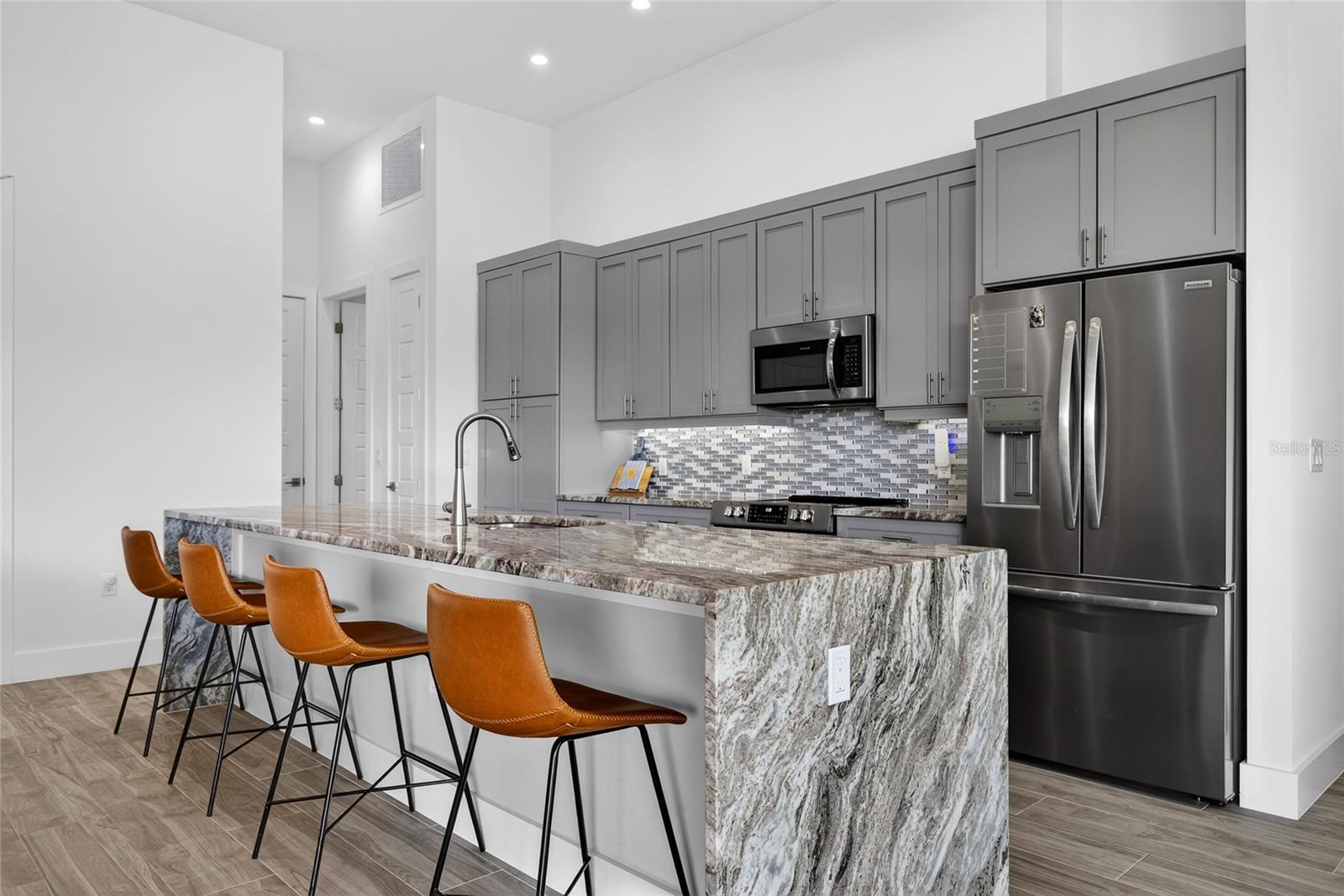 Image 13 of 38 For 2817 41st Avenue