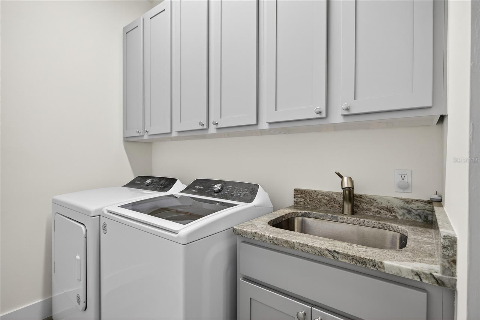 Image 23 of 38 For 2817 41st Avenue