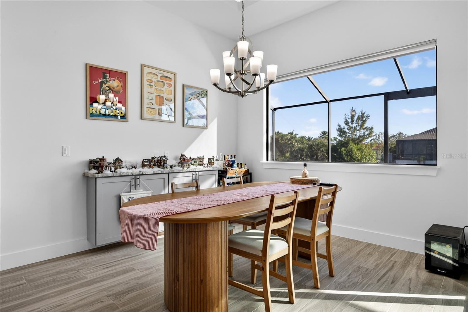 Image 9 of 38 For 2817 41st Avenue