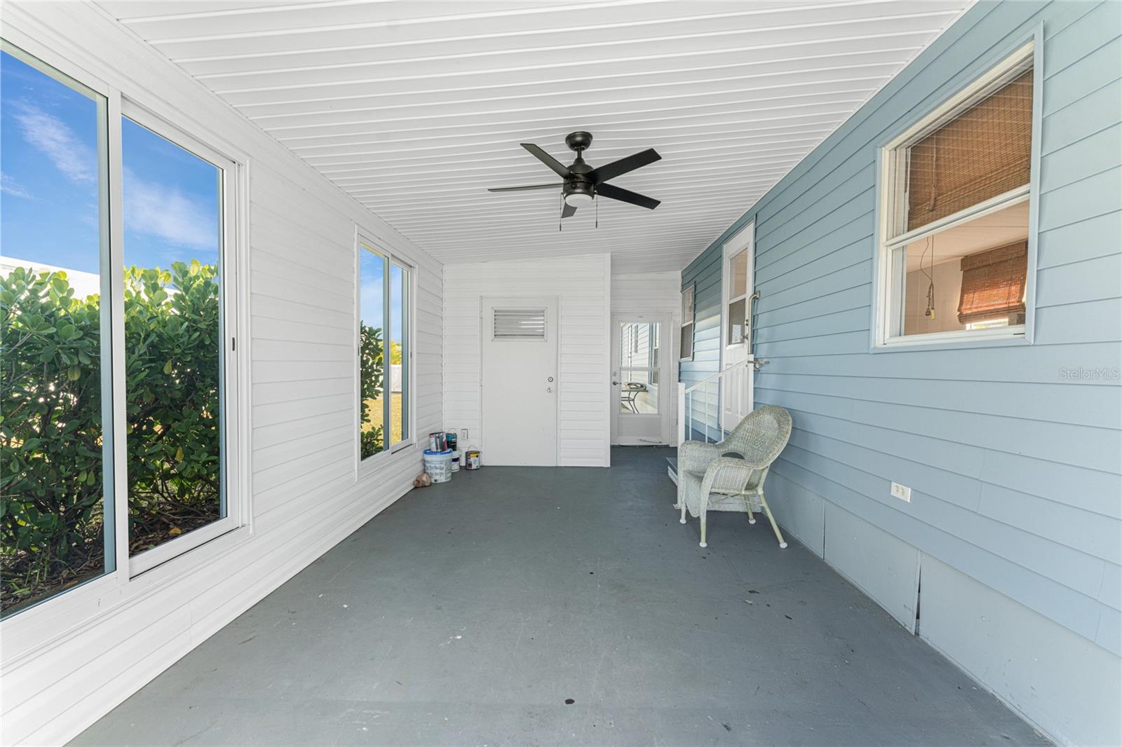 Image 23 of 39 For 7412 Beckley Street