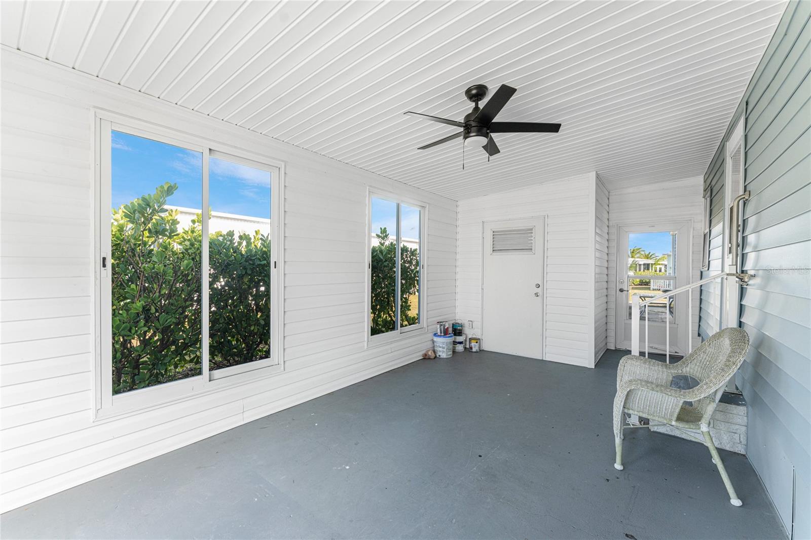 Image 24 of 39 For 7412 Beckley Street