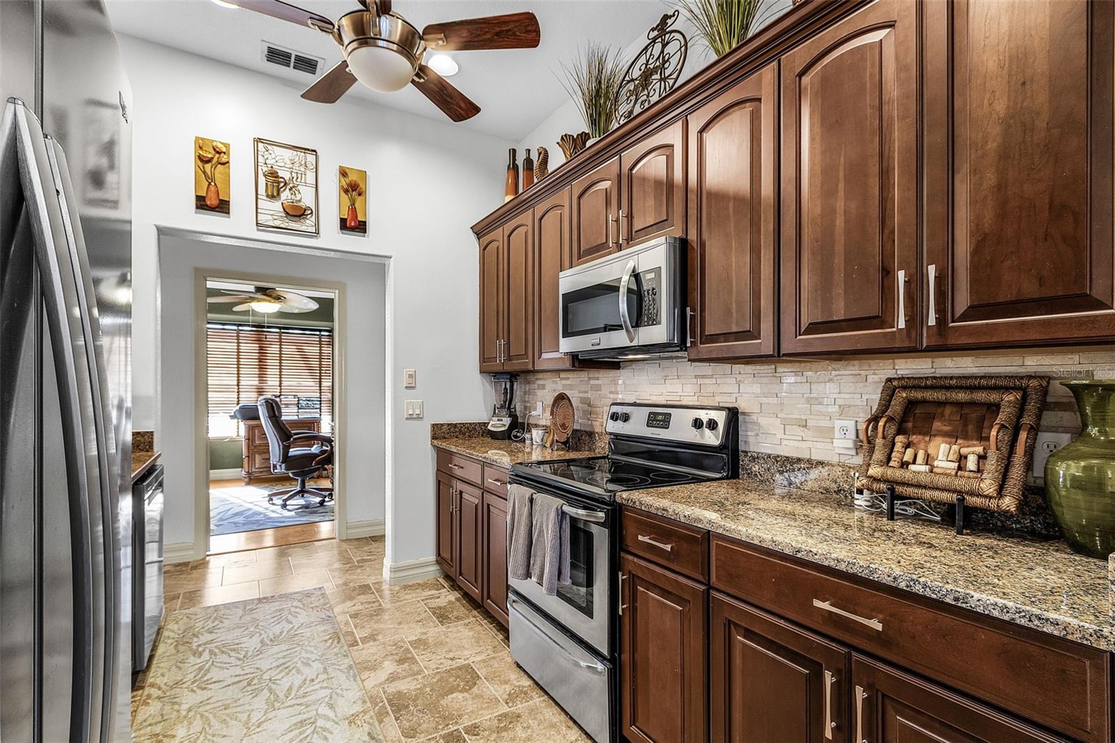 Image 9 of 48 For 201 Big Pine Lane