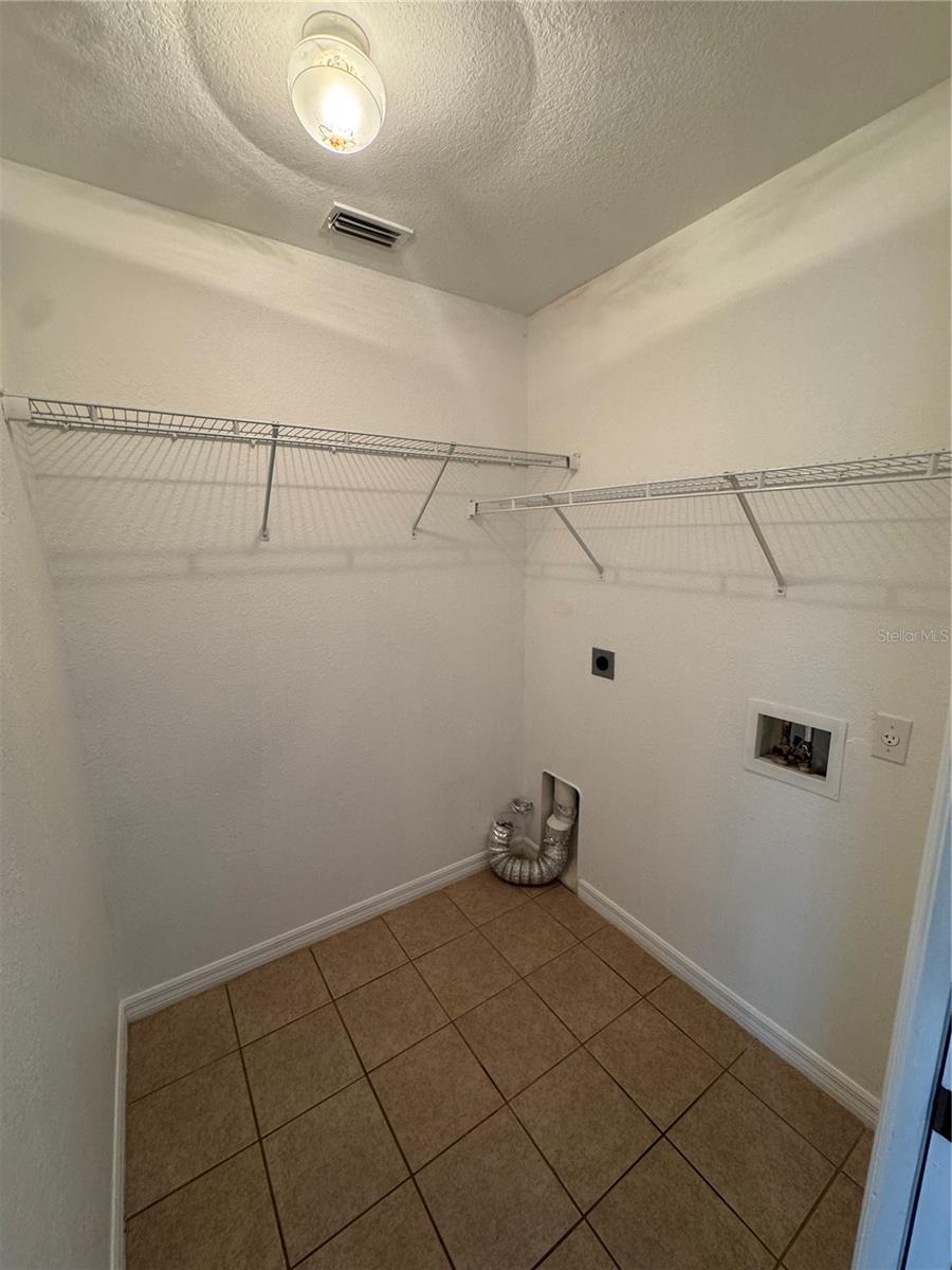 Image 9 of 17 For 1510 Yakutat Road