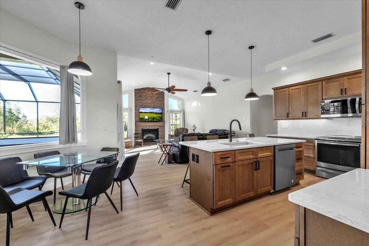 Image 15 of 90 For 8553 Aviary Road