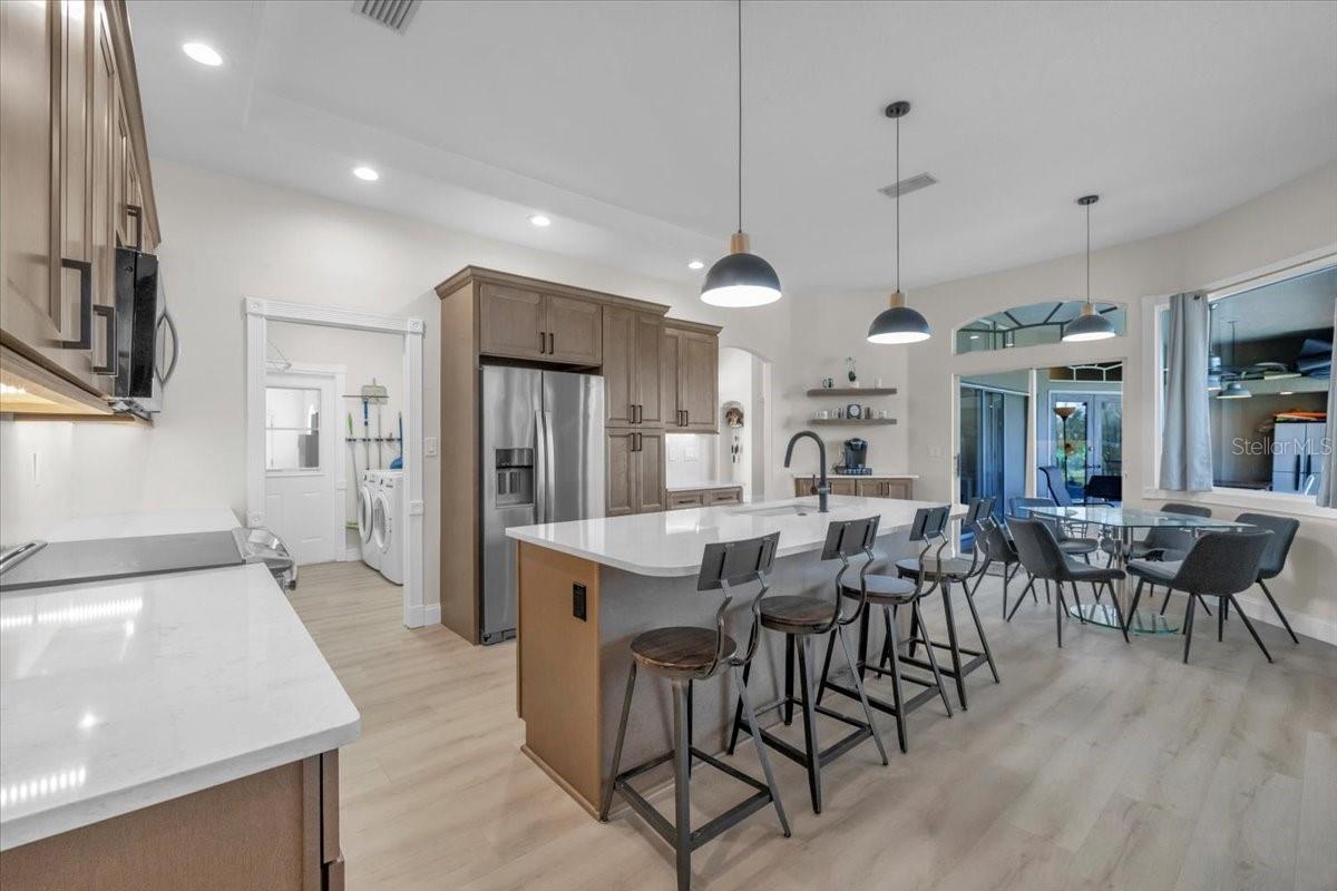 Image 23 of 90 For 8553 Aviary Road