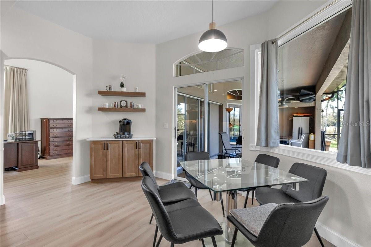 Image 26 of 90 For 8553 Aviary Road