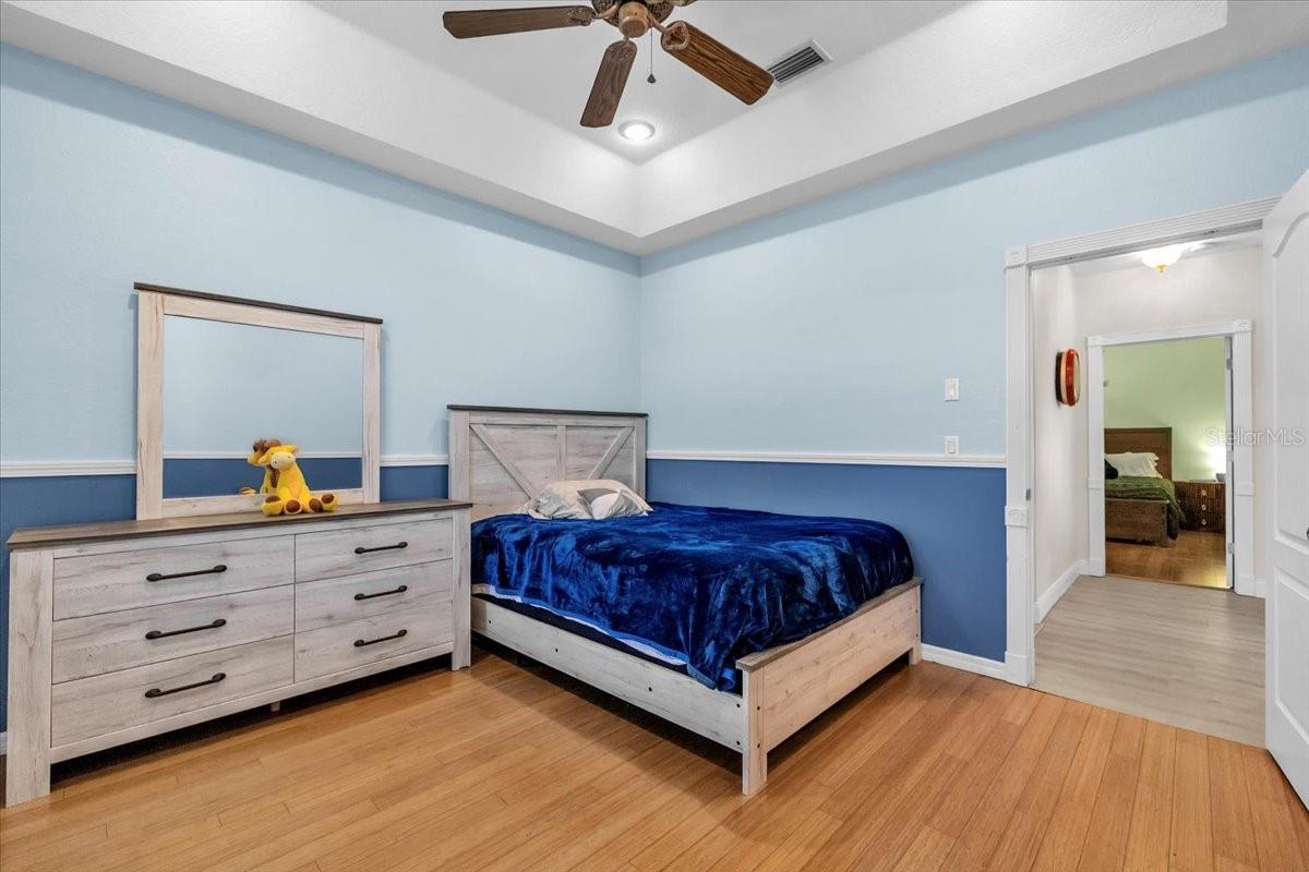 Image 41 of 90 For 8553 Aviary Road