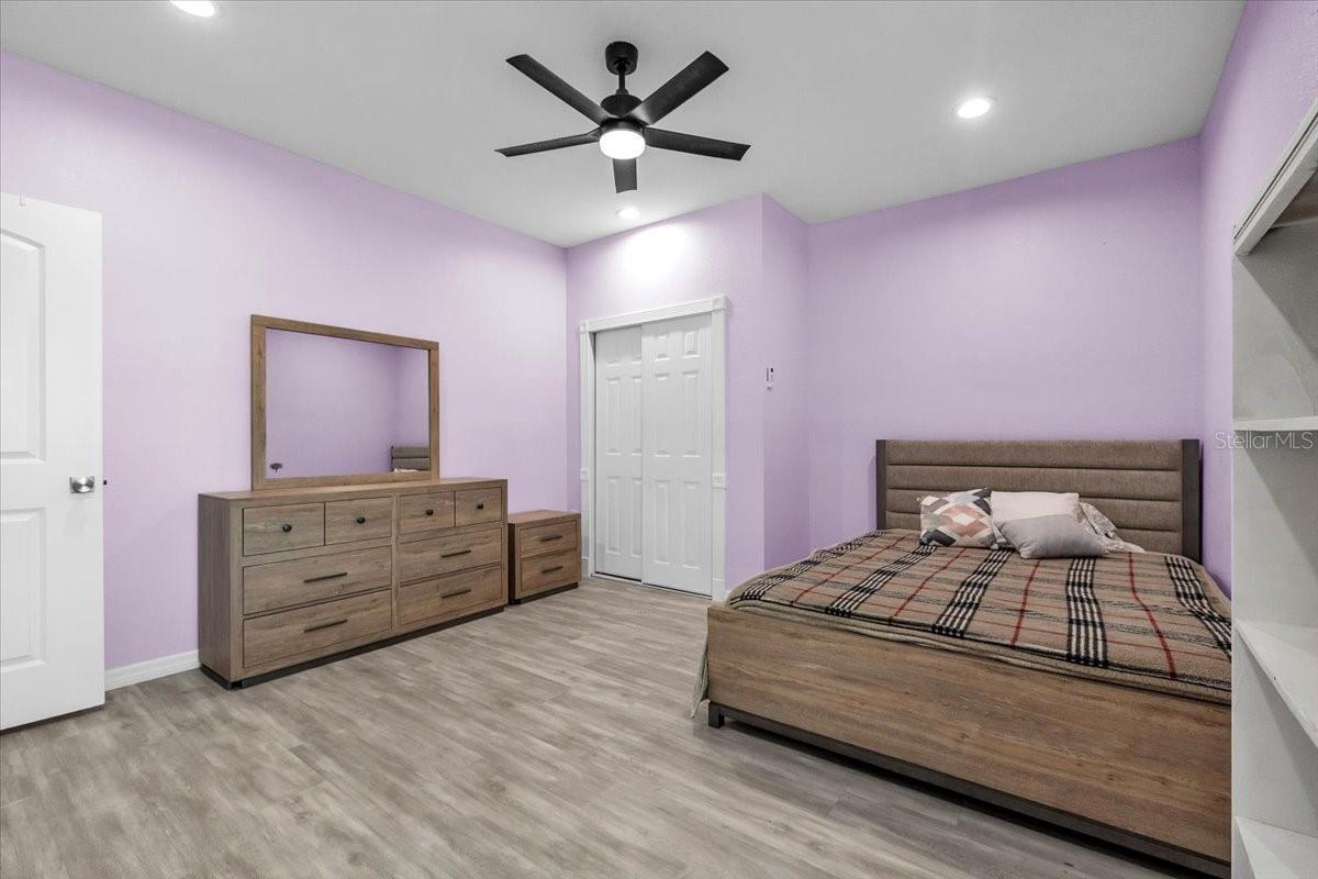 Image 47 of 90 For 8553 Aviary Road